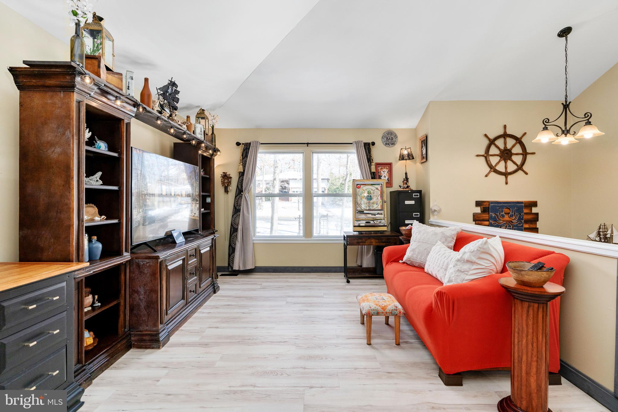 LAKE OF THE WOODS - Residential