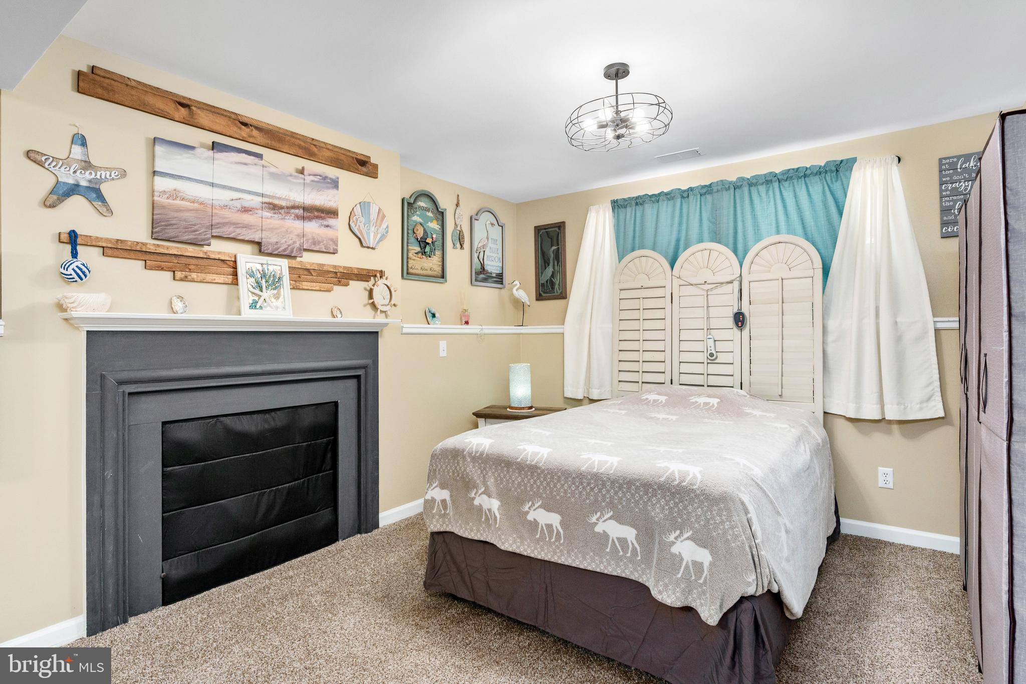 LAKE OF THE WOODS - Residential