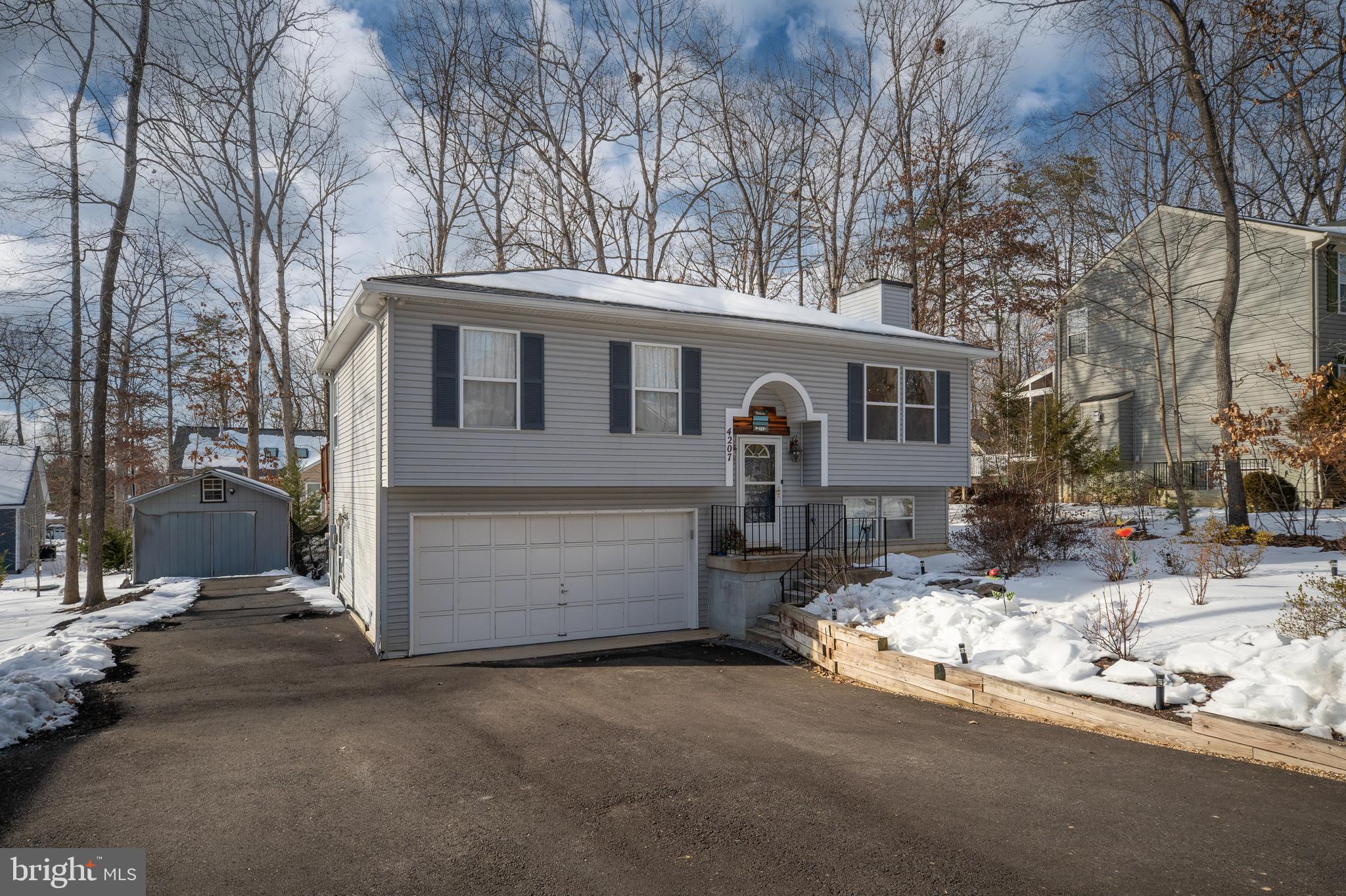 LAKE OF THE WOODS - Residential