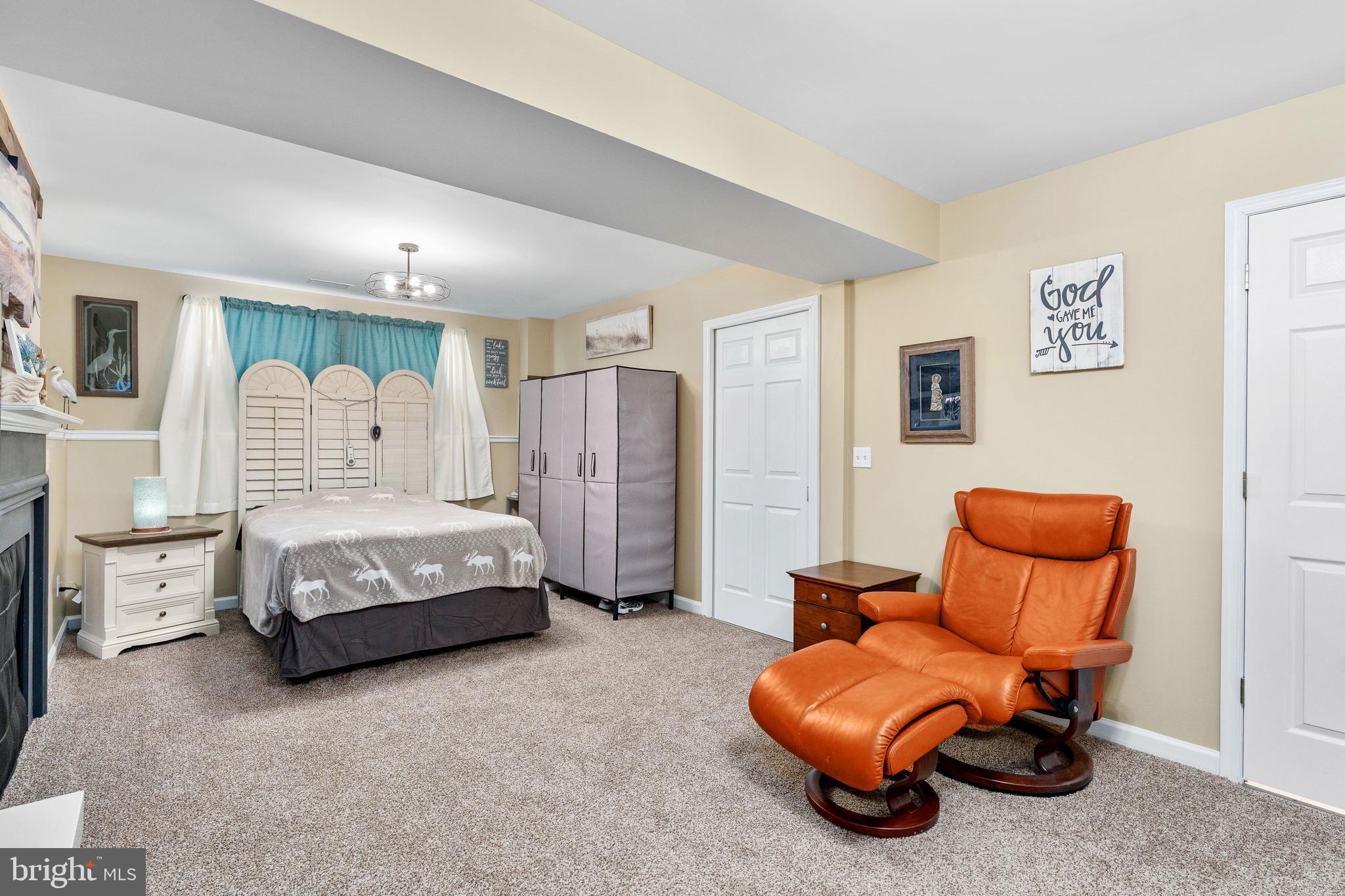 LAKE OF THE WOODS - Residential