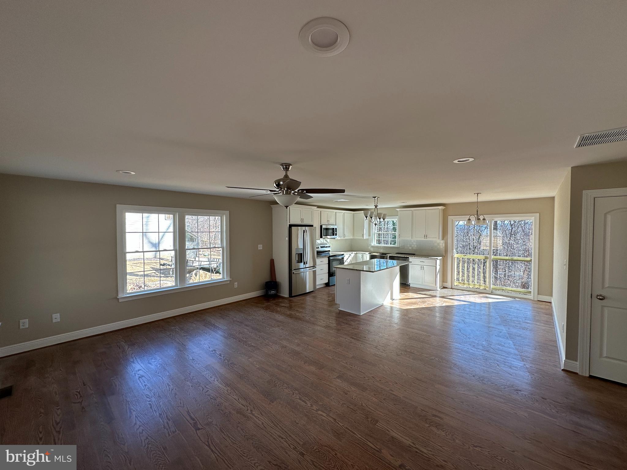 SHAWNEELAND - Residential