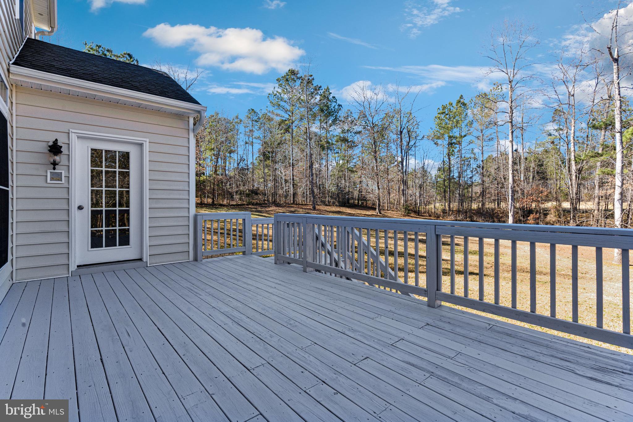 CHESDIN LANDING - Residential