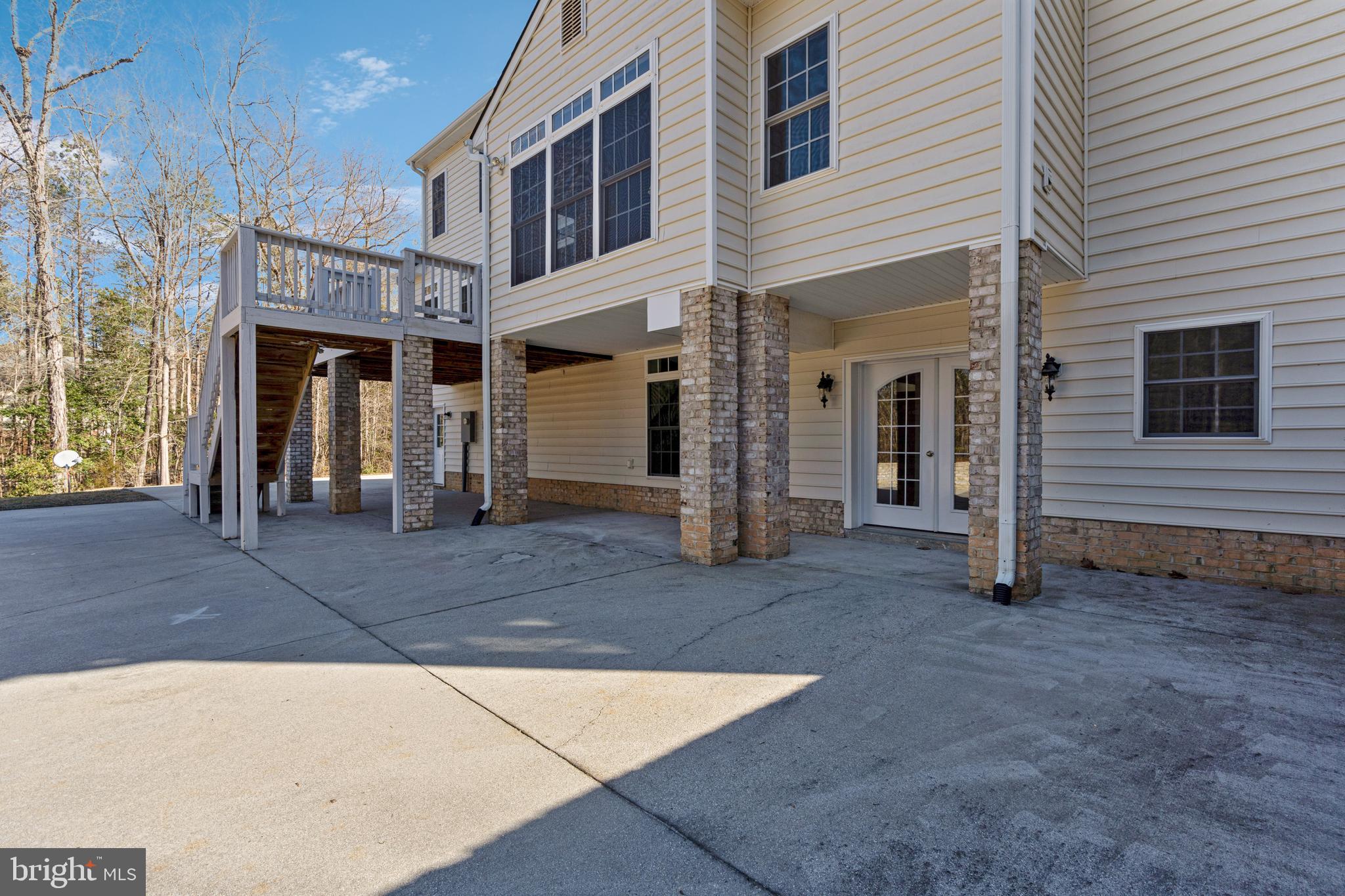 CHESDIN LANDING - Residential