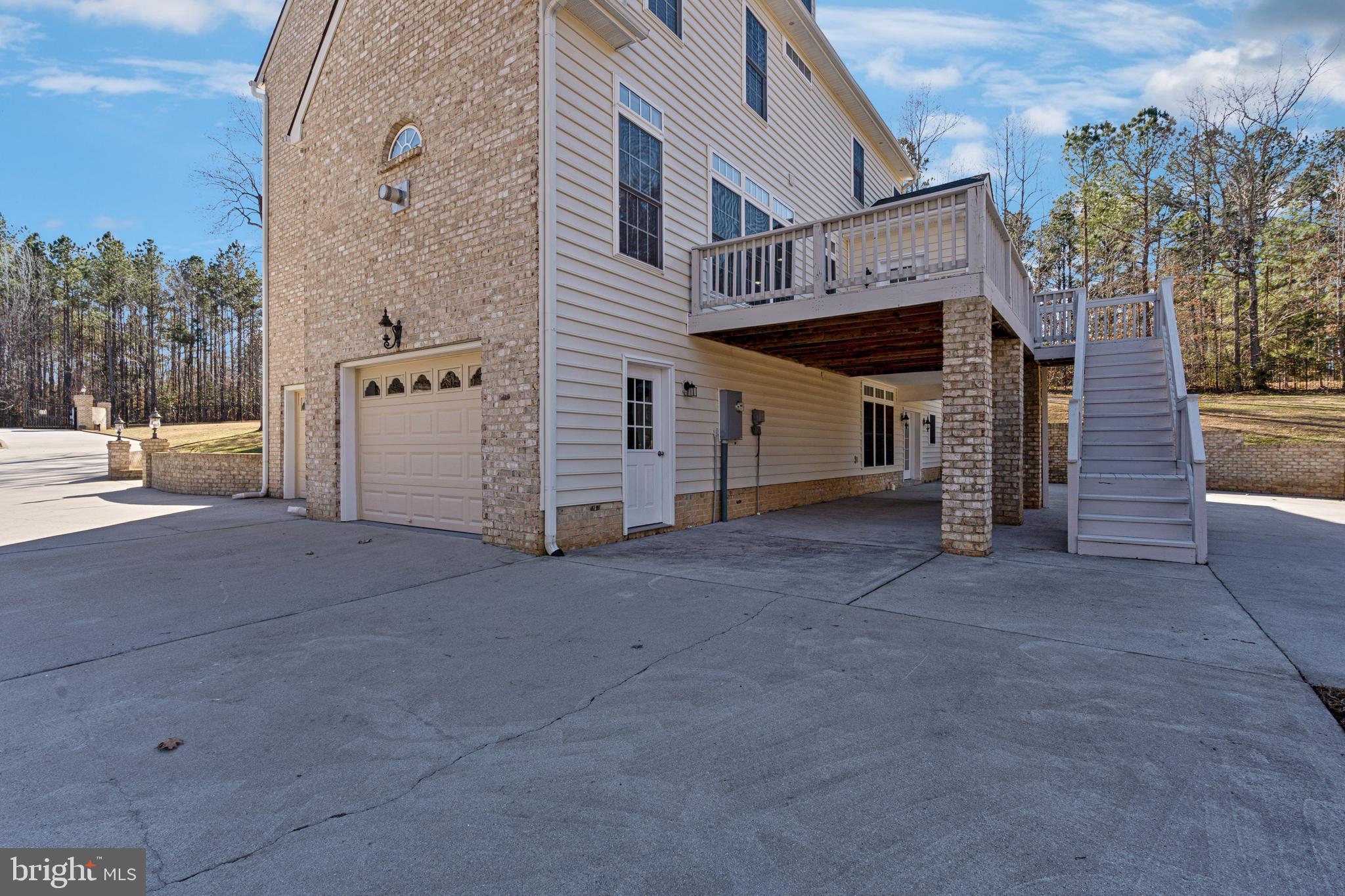 CHESDIN LANDING - Residential