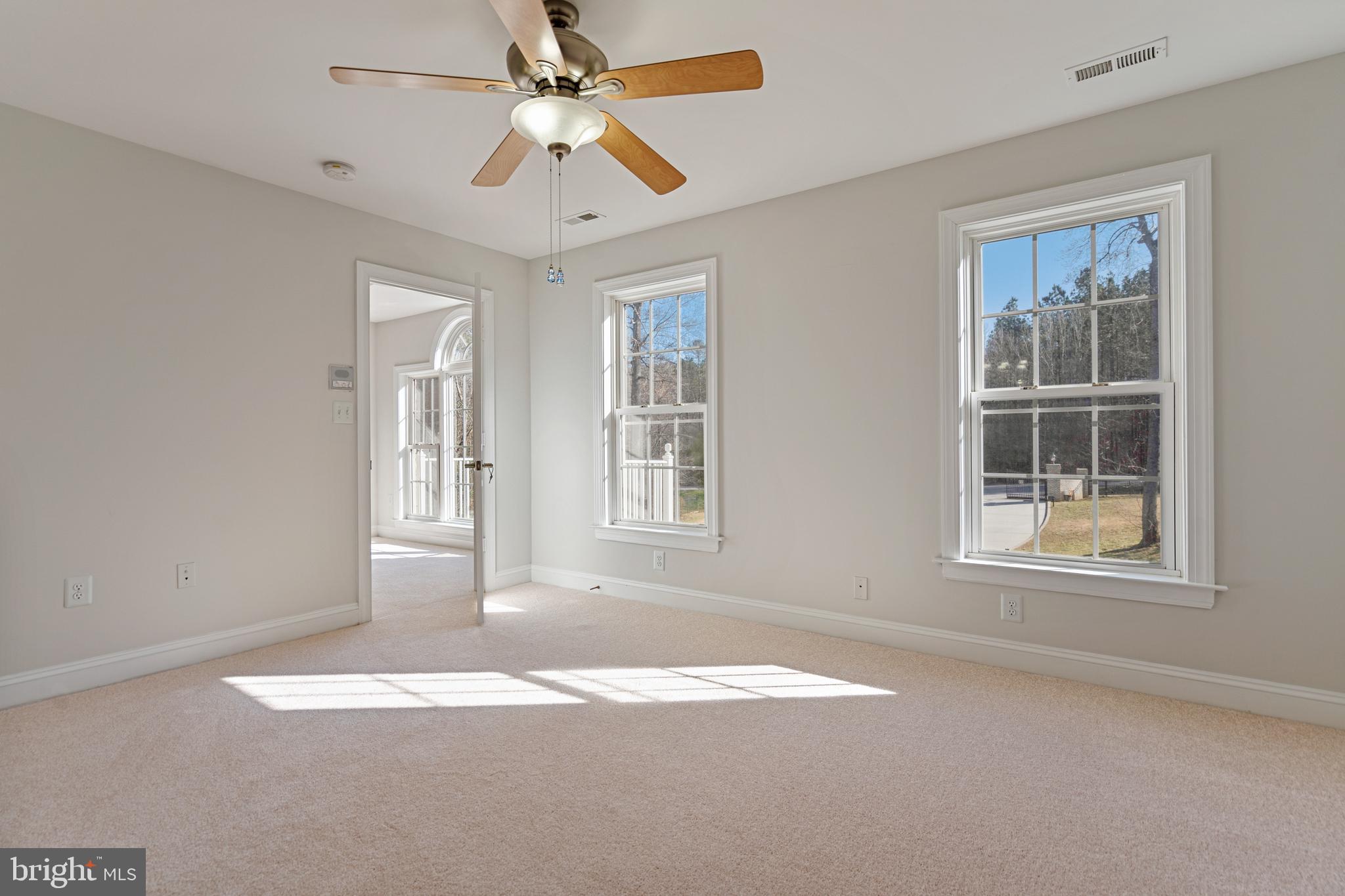 CHESDIN LANDING - Residential