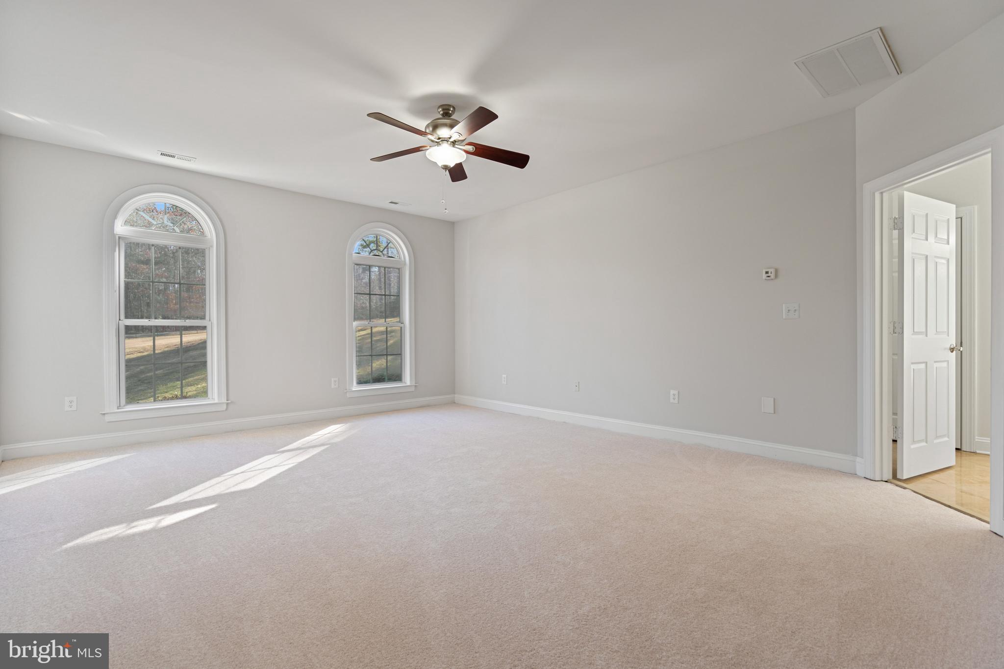 CHESDIN LANDING - Residential