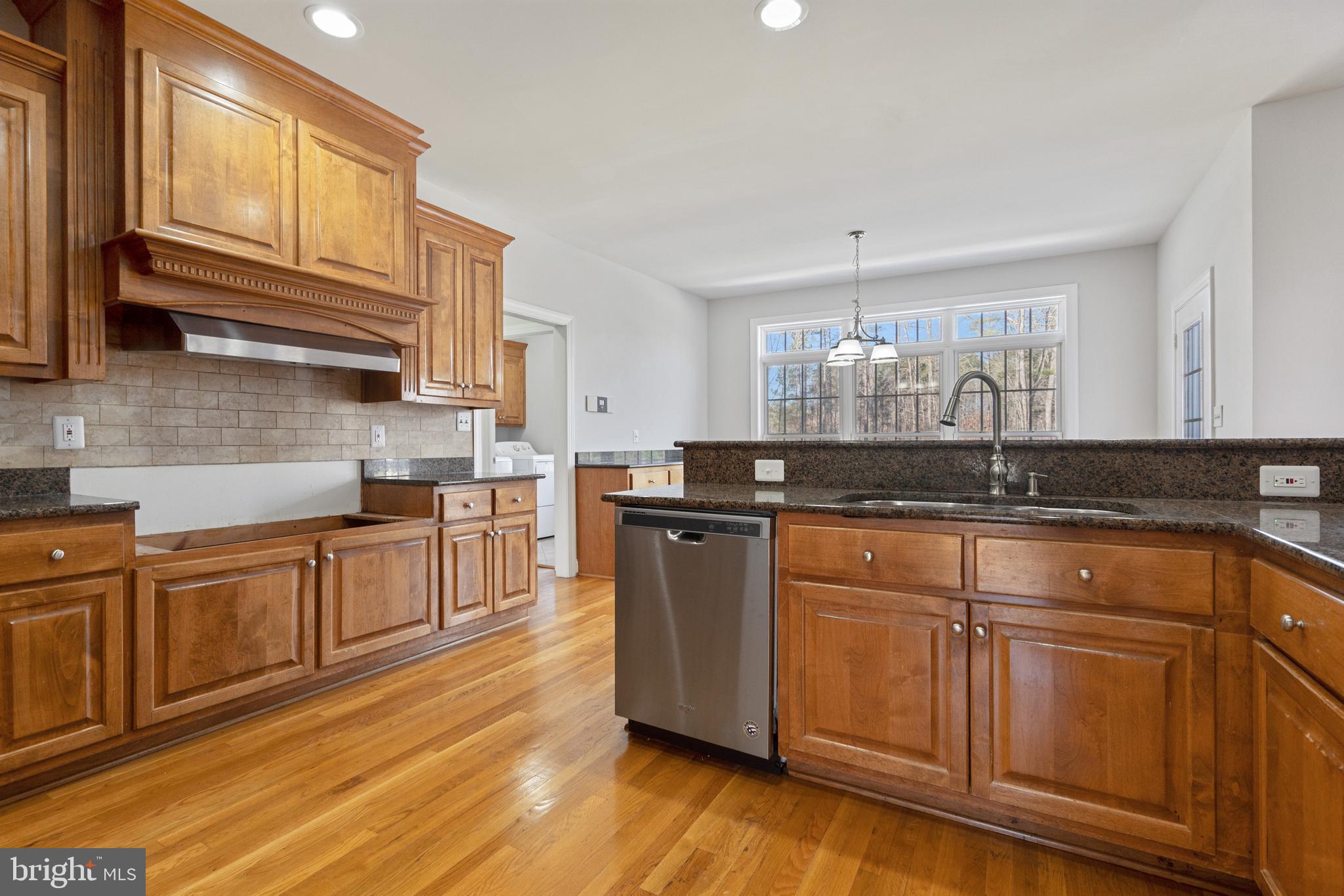 CHESDIN LANDING - Residential