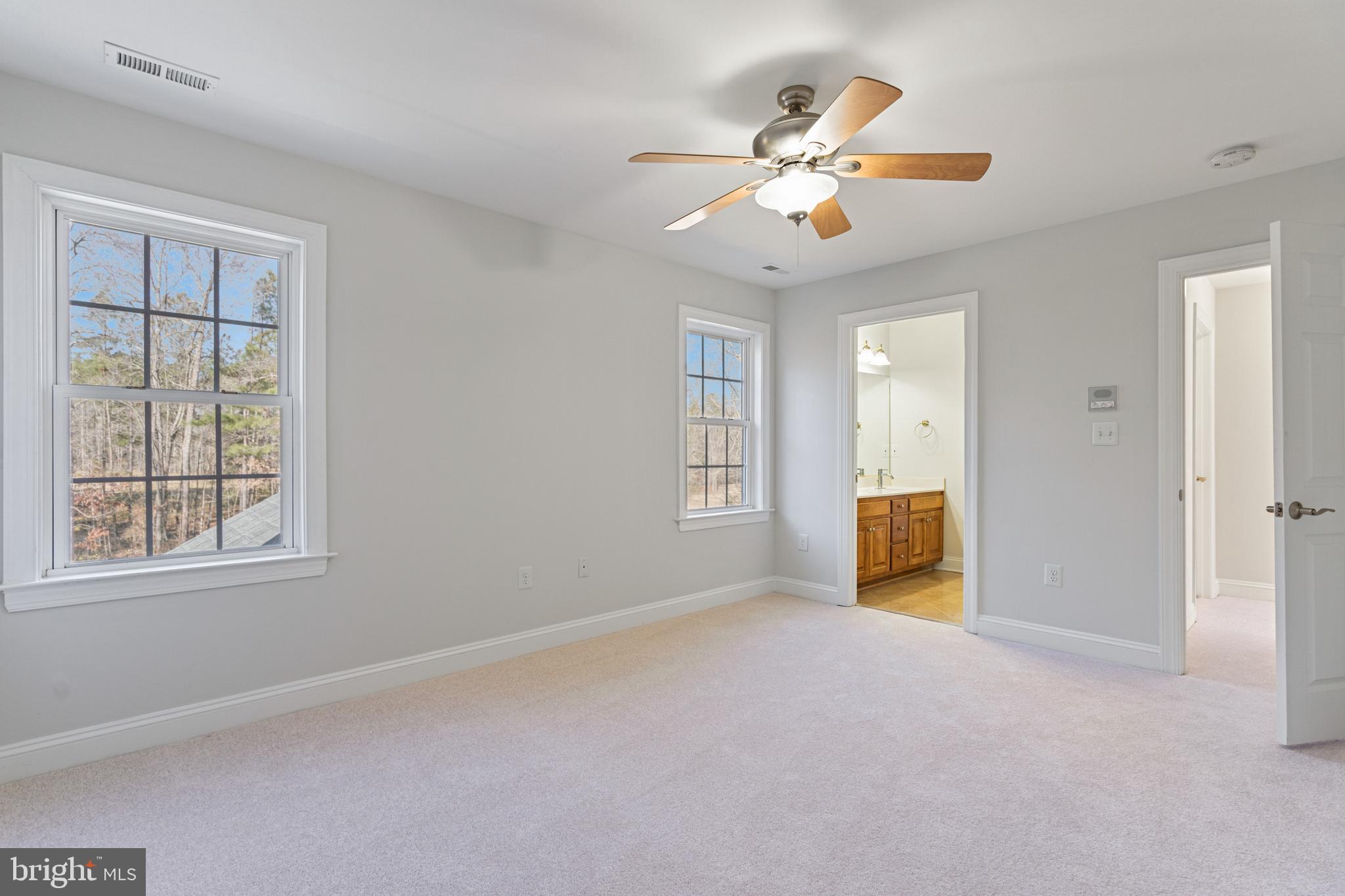 CHESDIN LANDING - Residential