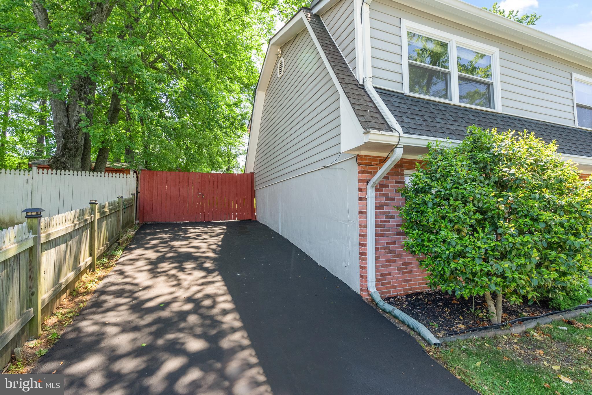 DALE CITY - Residential