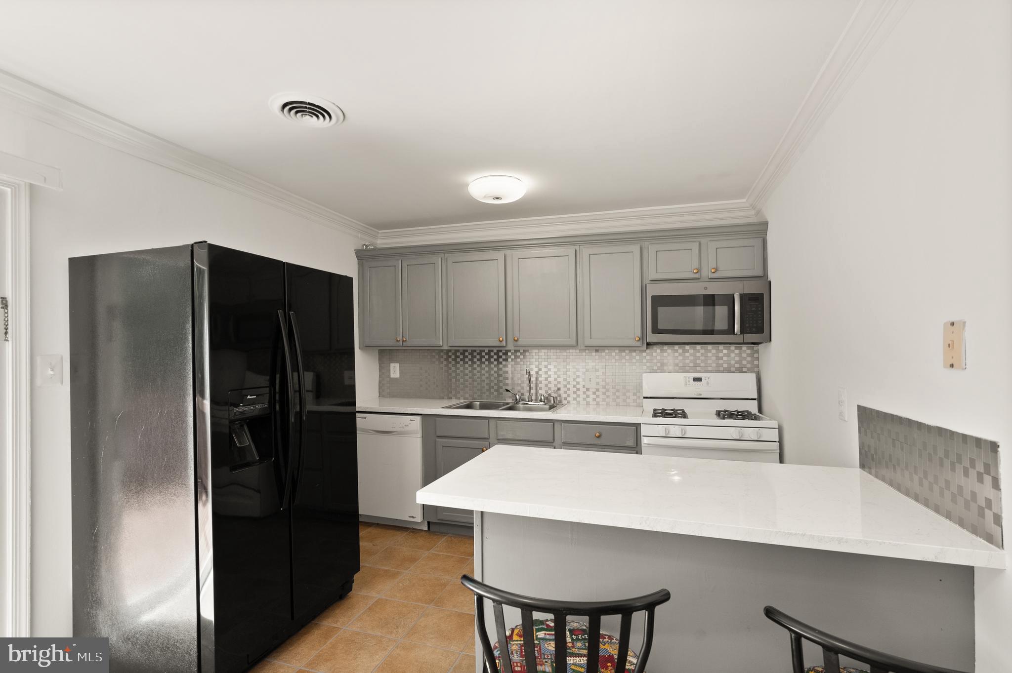 DALE CITY - Residential