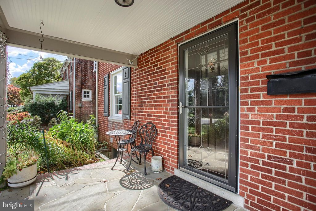 Photo of 1506 Esbenshade Road, Lancaster, PA 17601 (MLS # PALA2042570)