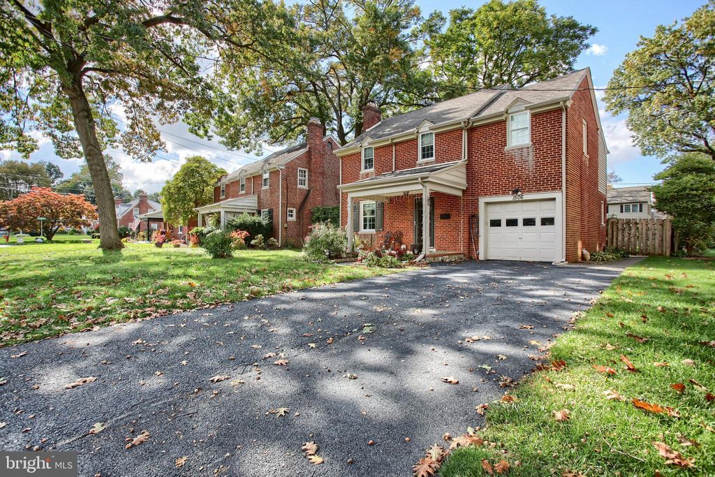 Photo of 1506 Esbenshade Road, Lancaster, PA 17601 (MLS # PALA2042570)