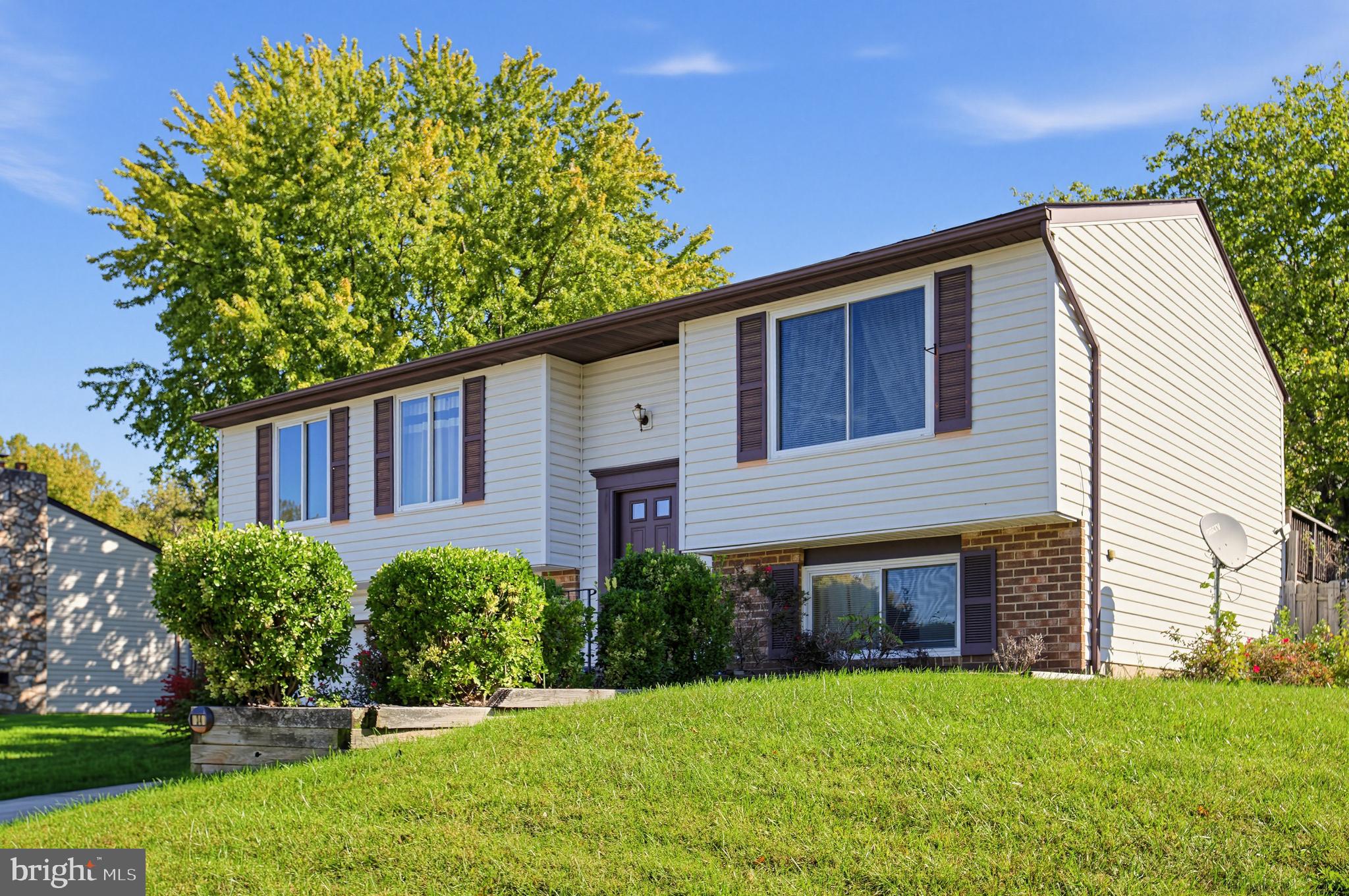 2348 IRONWOOD DRIVE