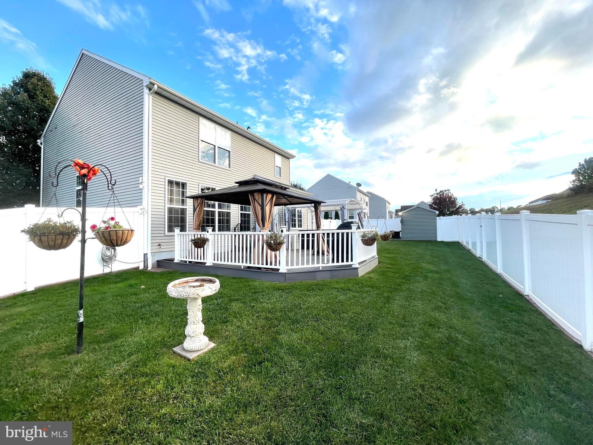 HIGHLANDS - Residential