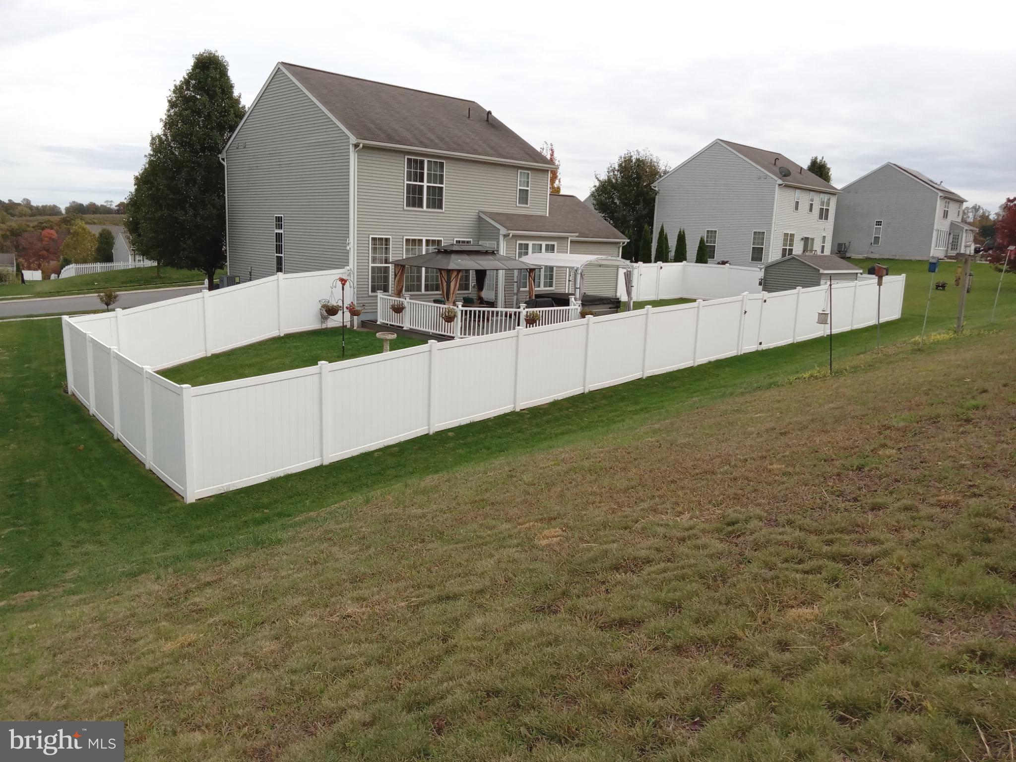 HIGHLANDS - Residential