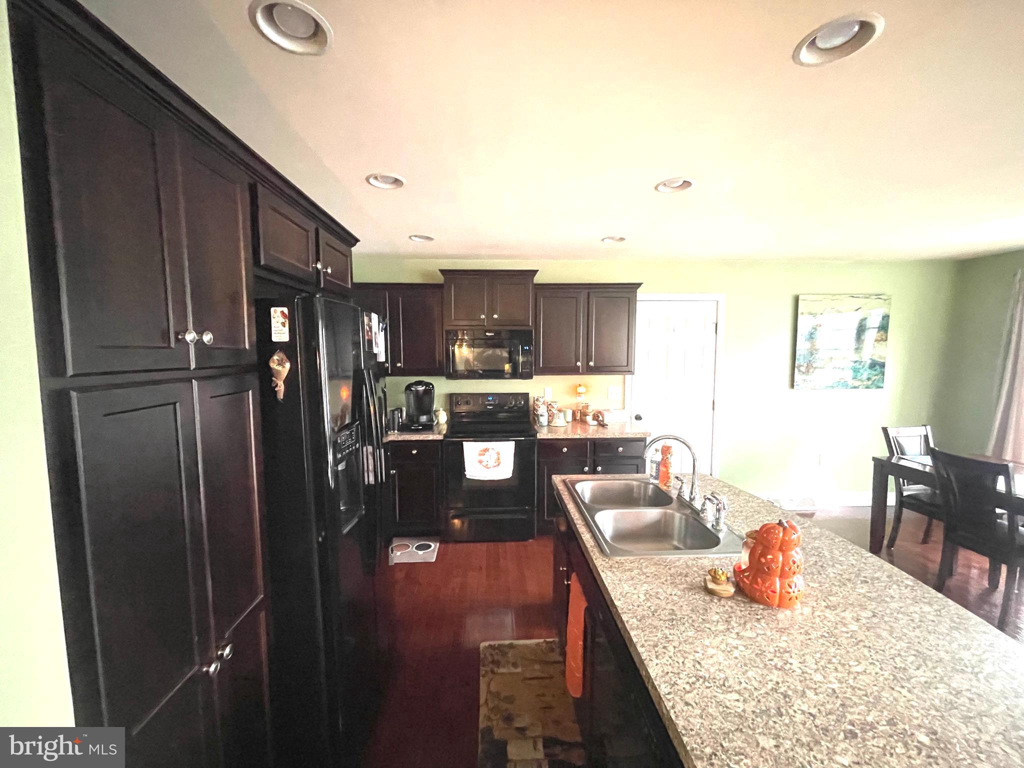 HIGHLANDS - Residential