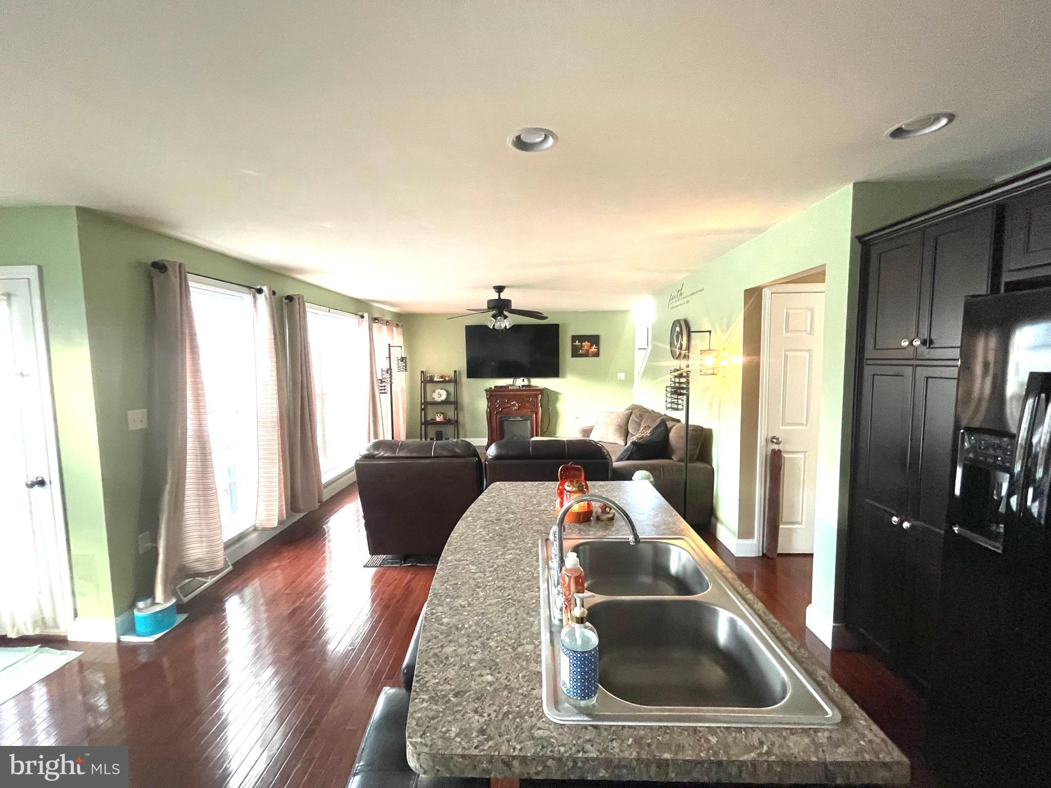 HIGHLANDS - Residential