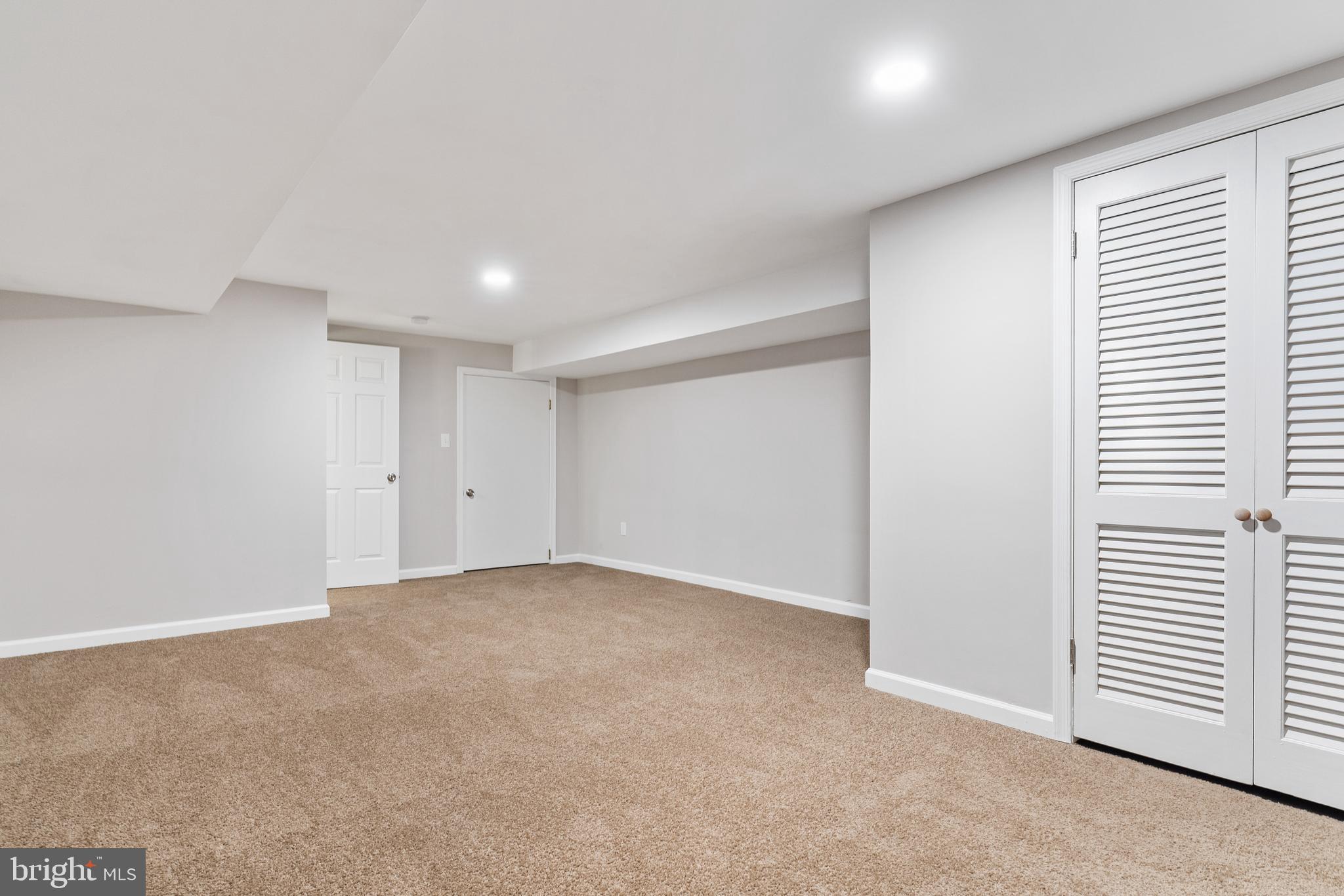 PIKESVILLE - Residential