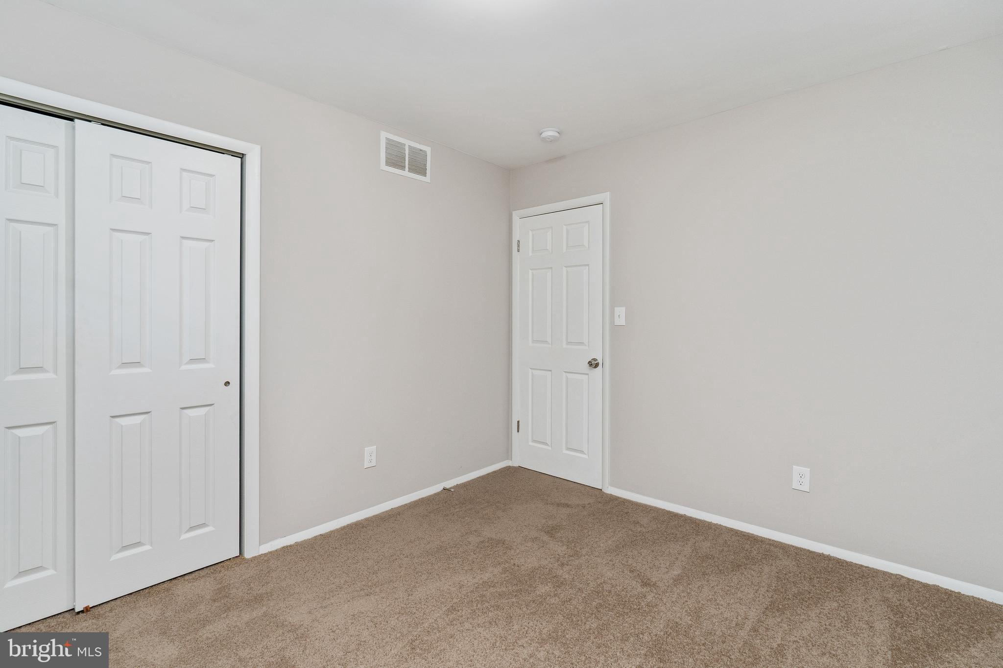 PIKESVILLE - Residential