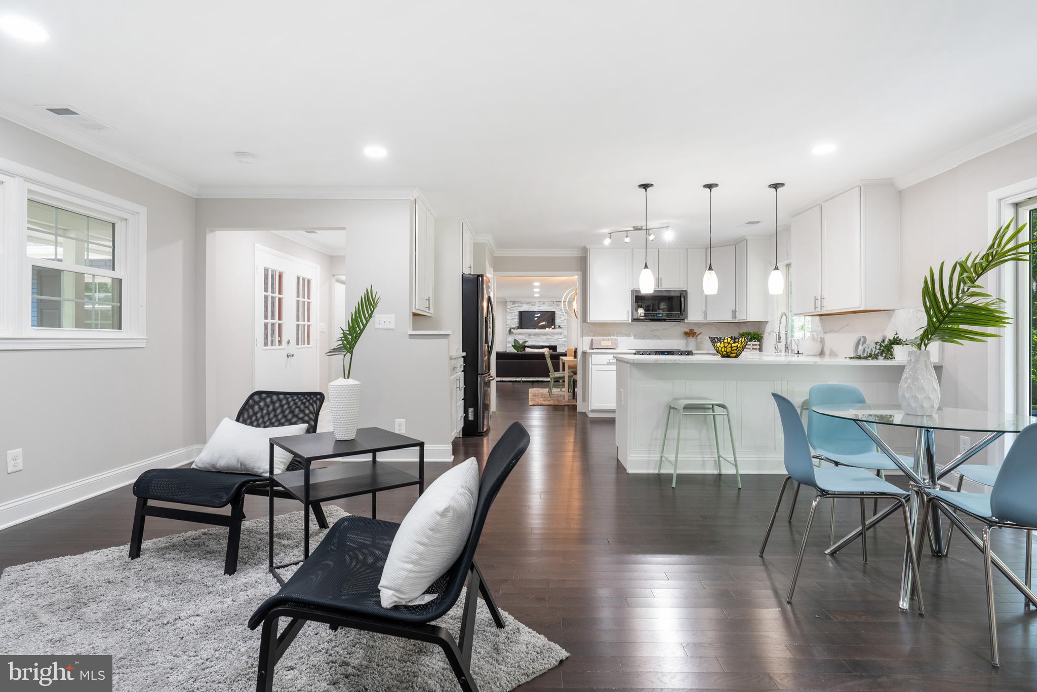 PIKESVILLE - Residential