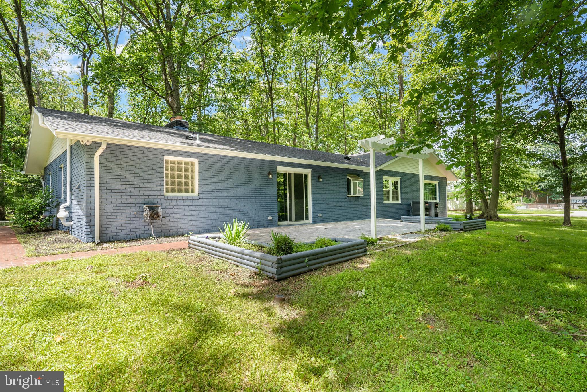 PIKESVILLE - Residential