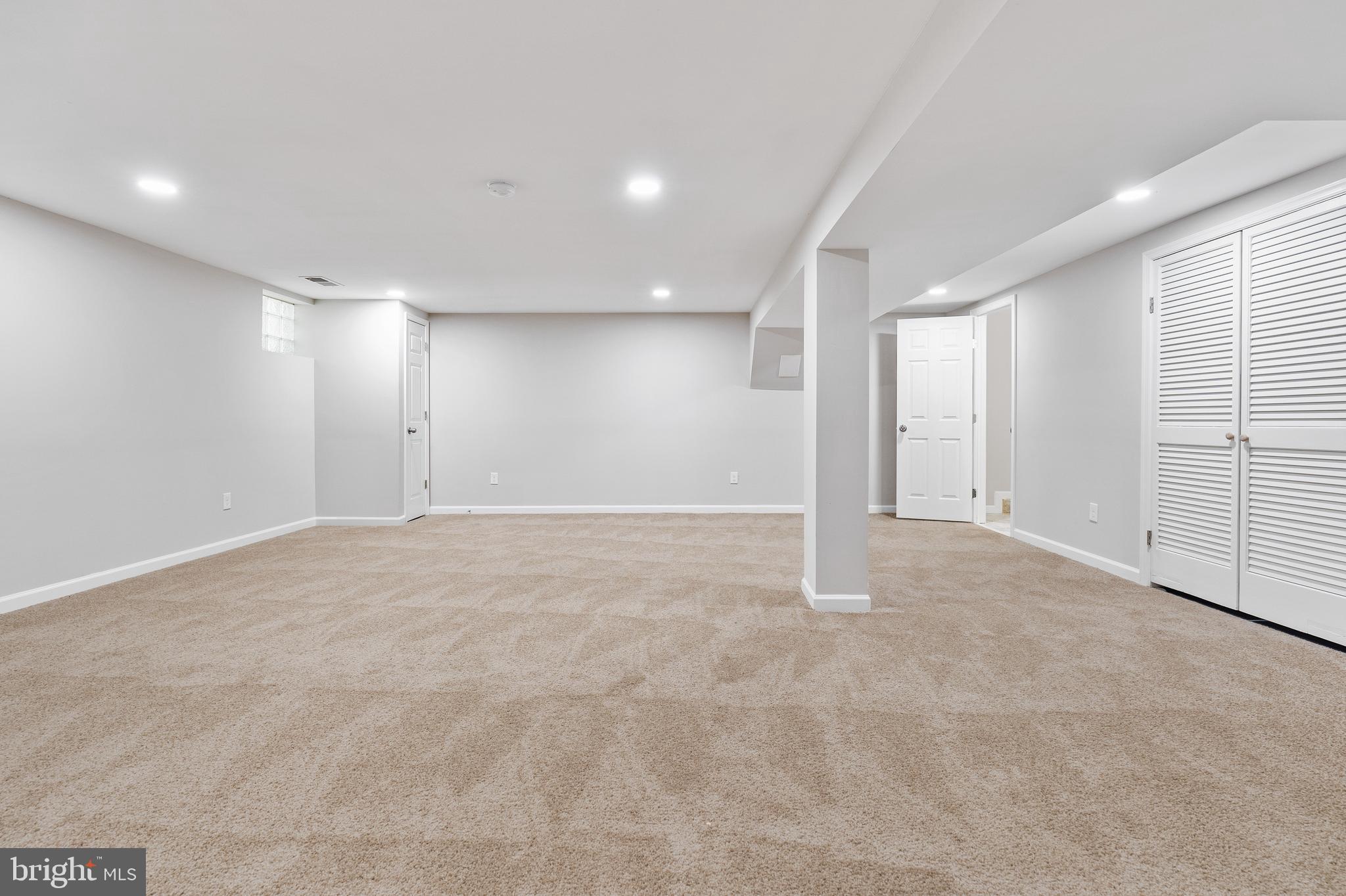 PIKESVILLE - Residential