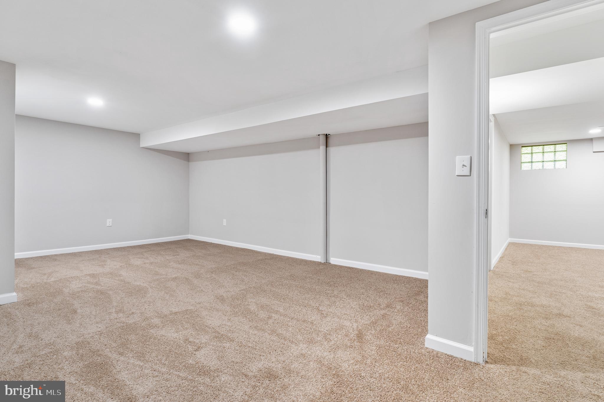 PIKESVILLE - Residential