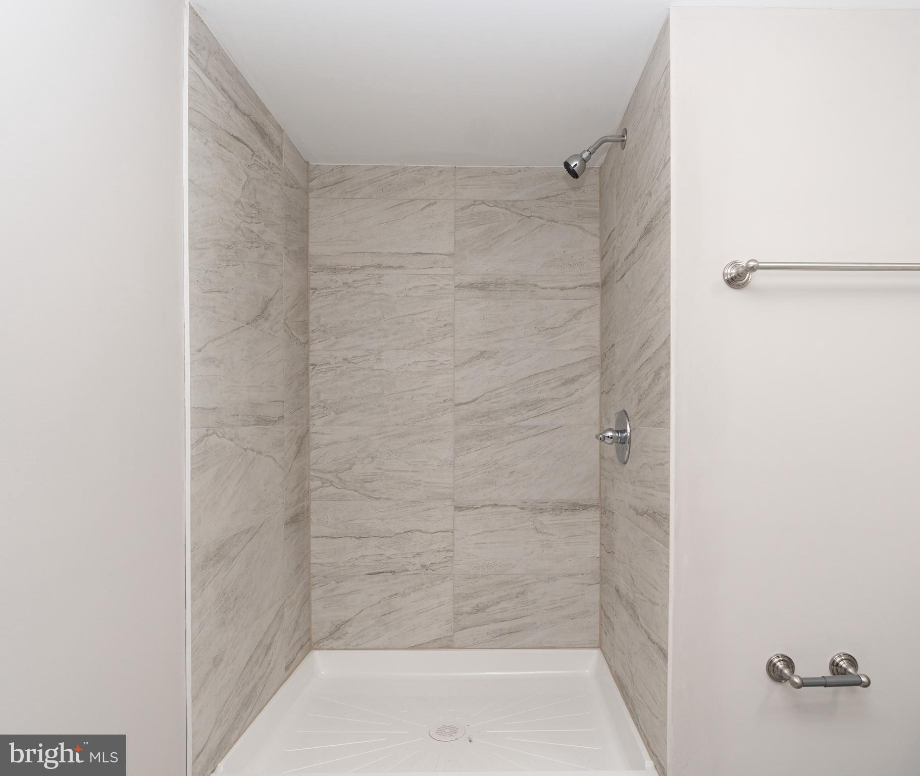 PIKESVILLE - Residential