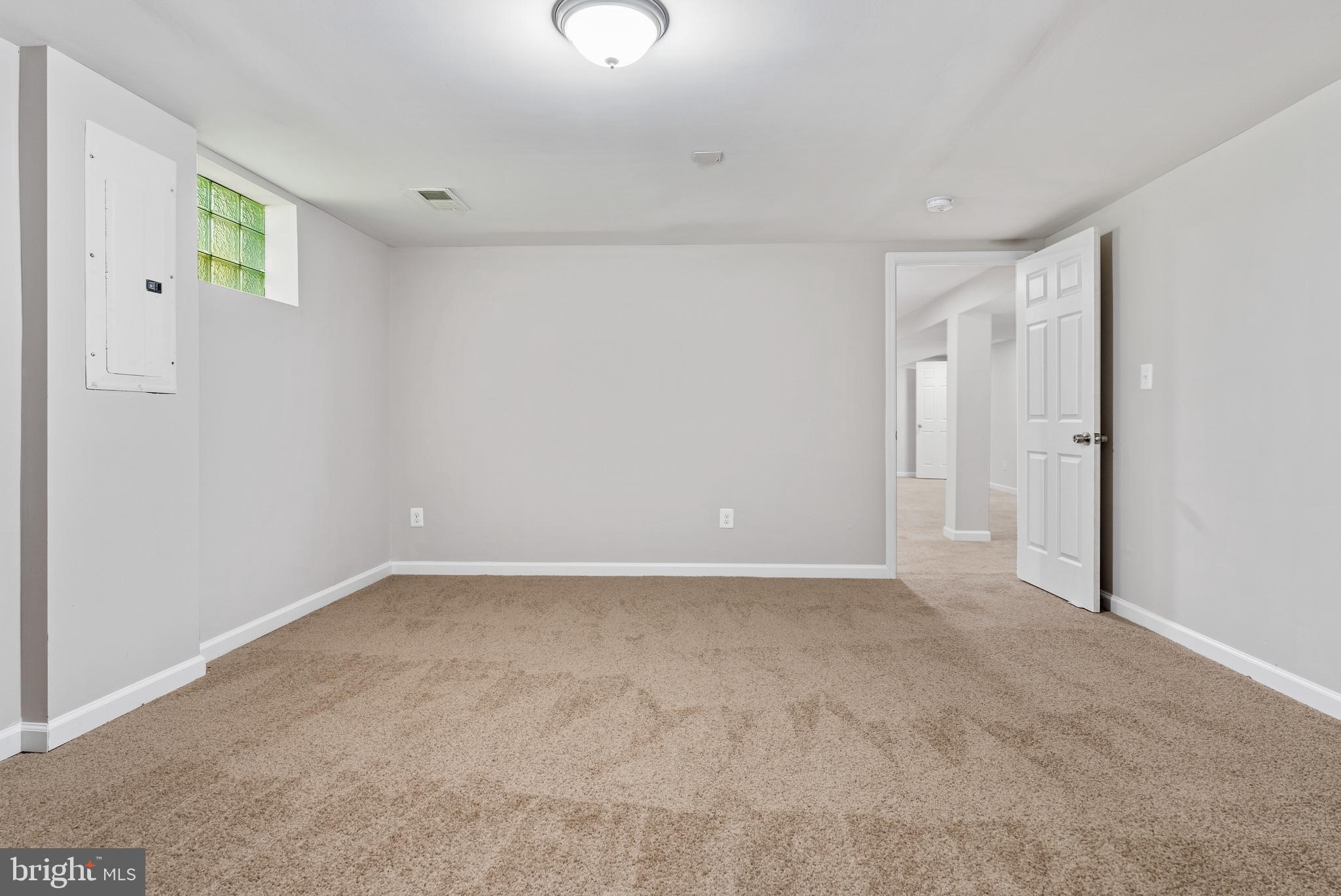 PIKESVILLE - Residential