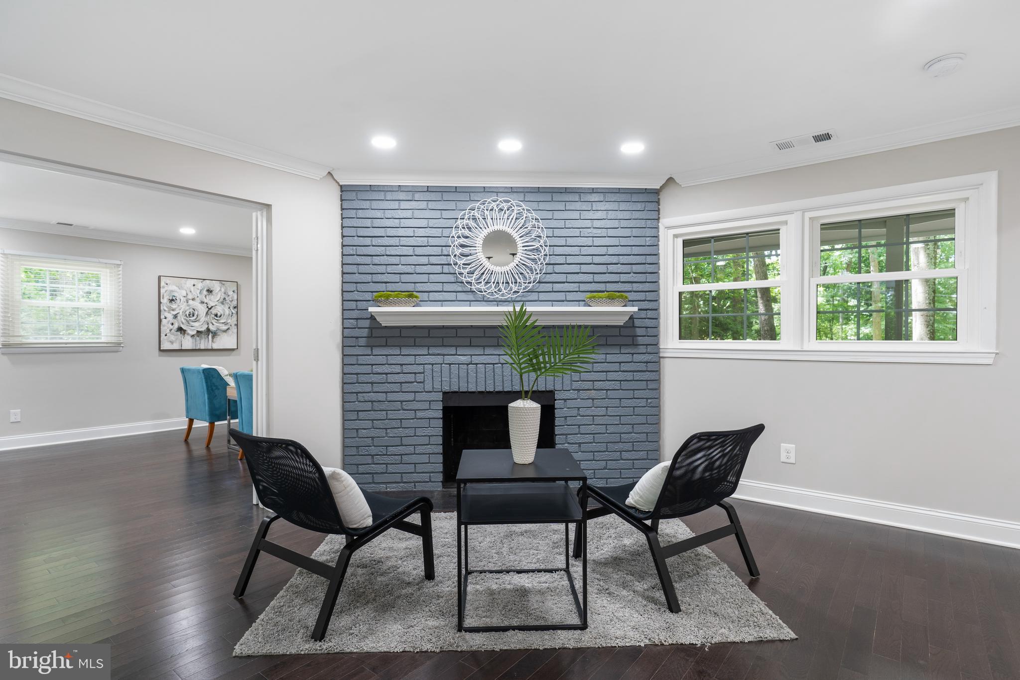 PIKESVILLE - Residential