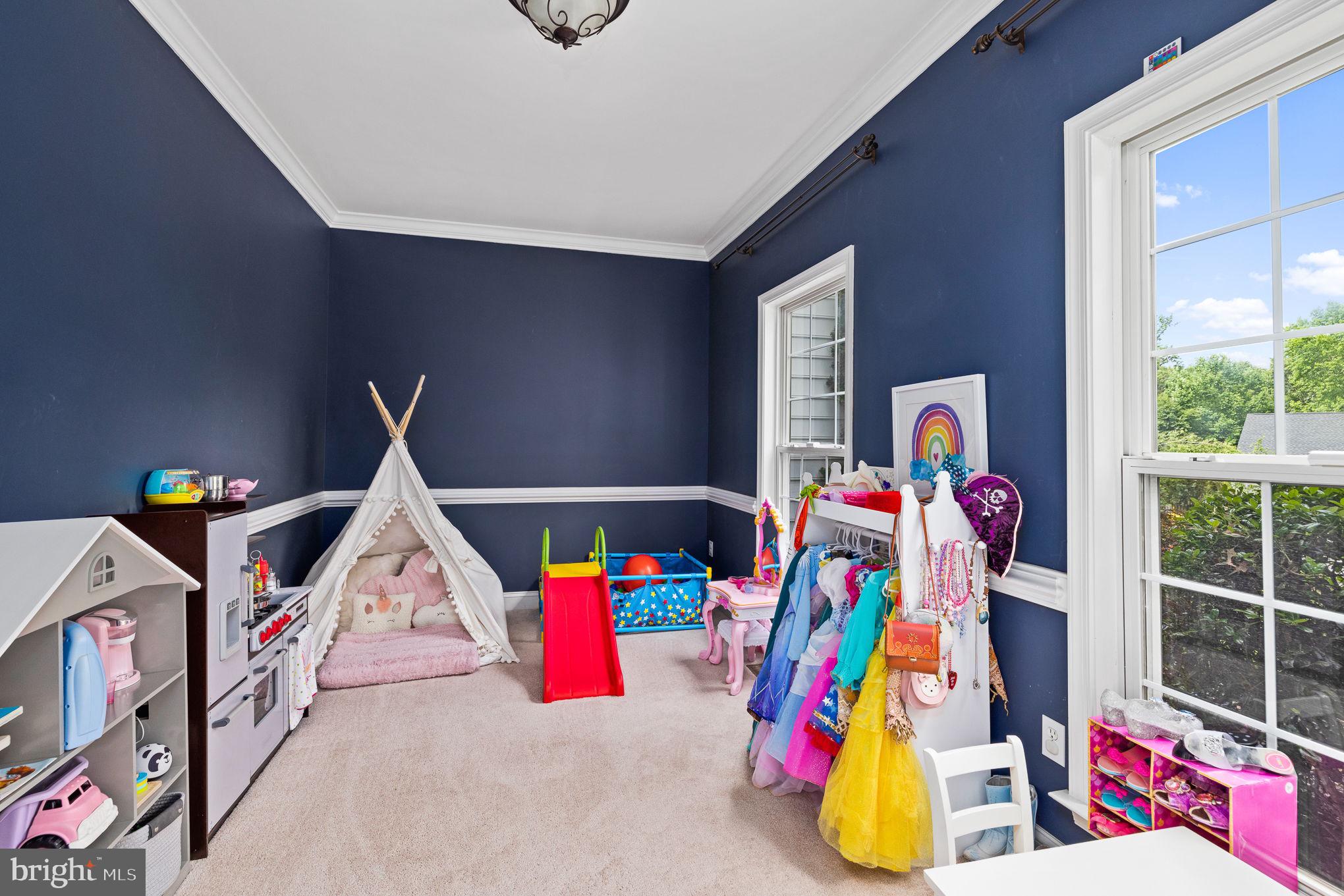 NORTH CLEARVIEW HEIGHTS - Residential