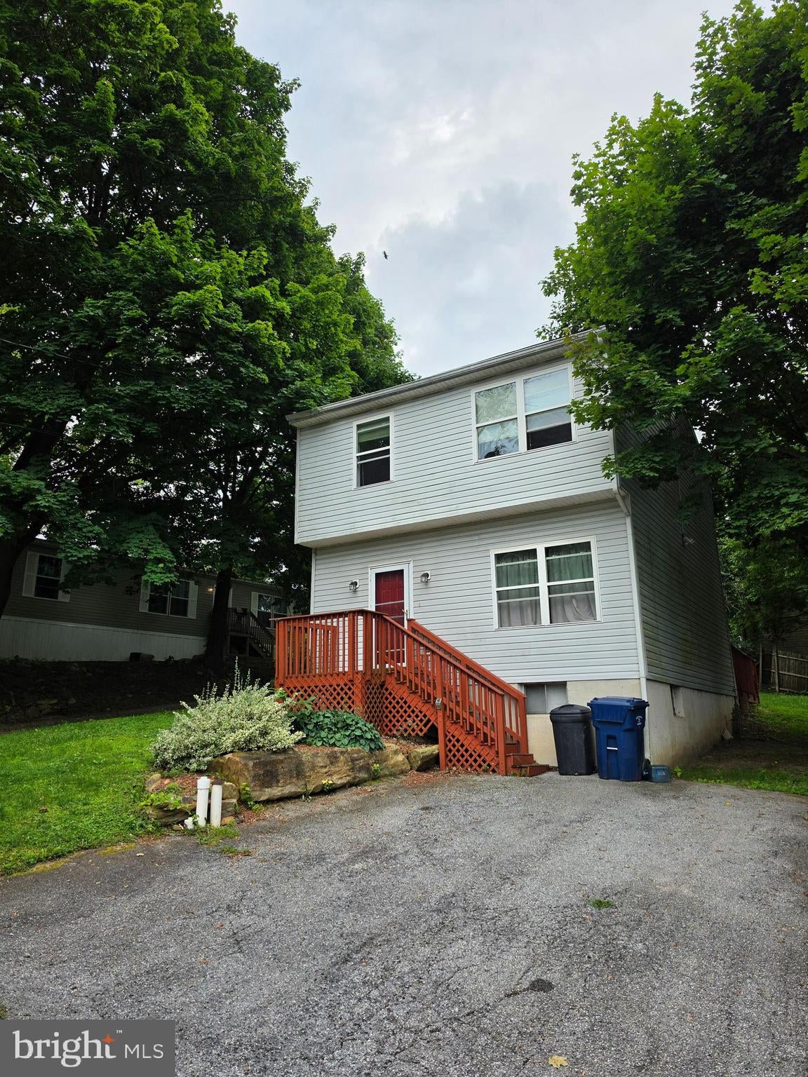 102 NICHOLS AVENUE