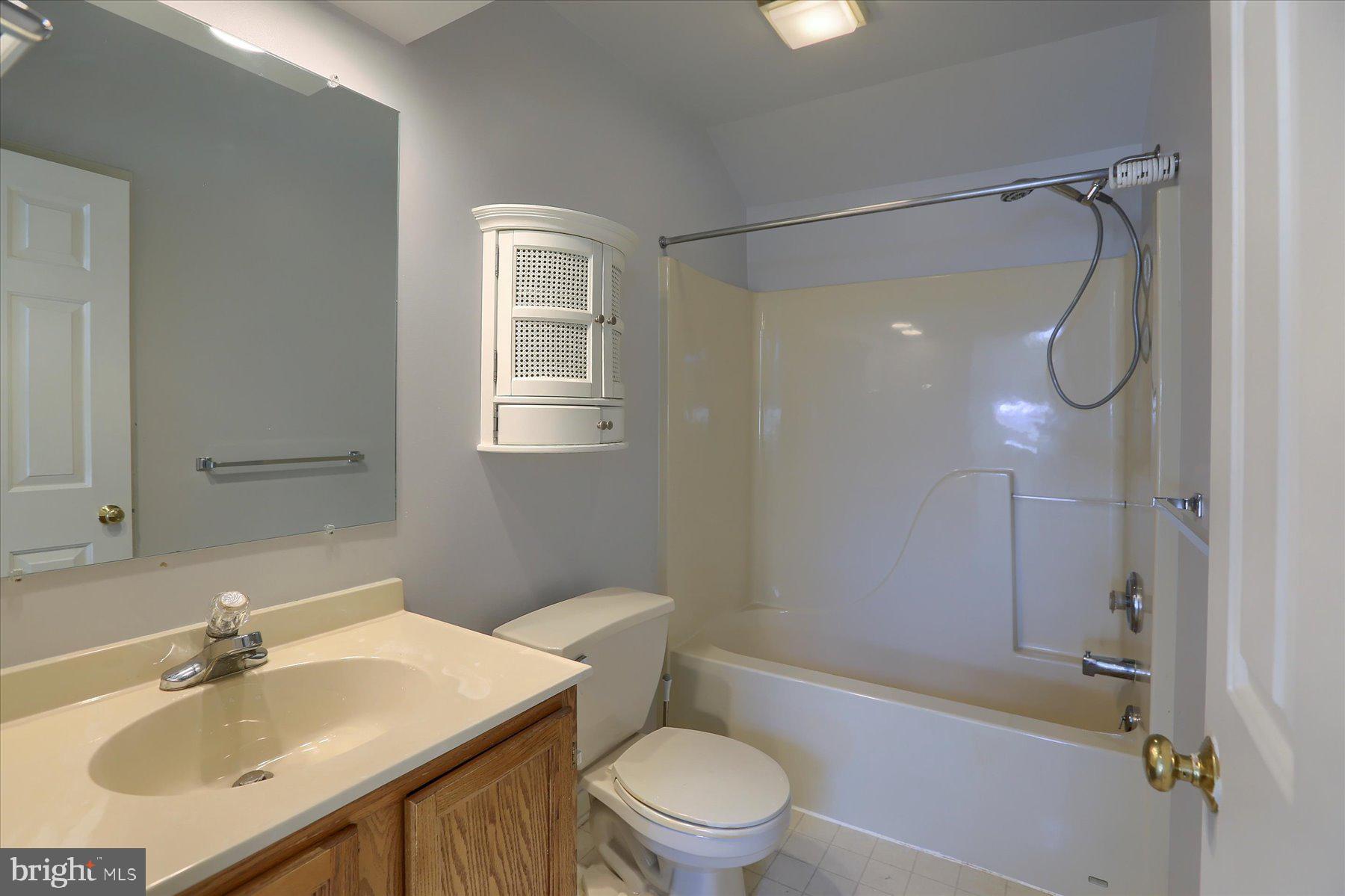 SOUTHFIELD CROSSING - Residential