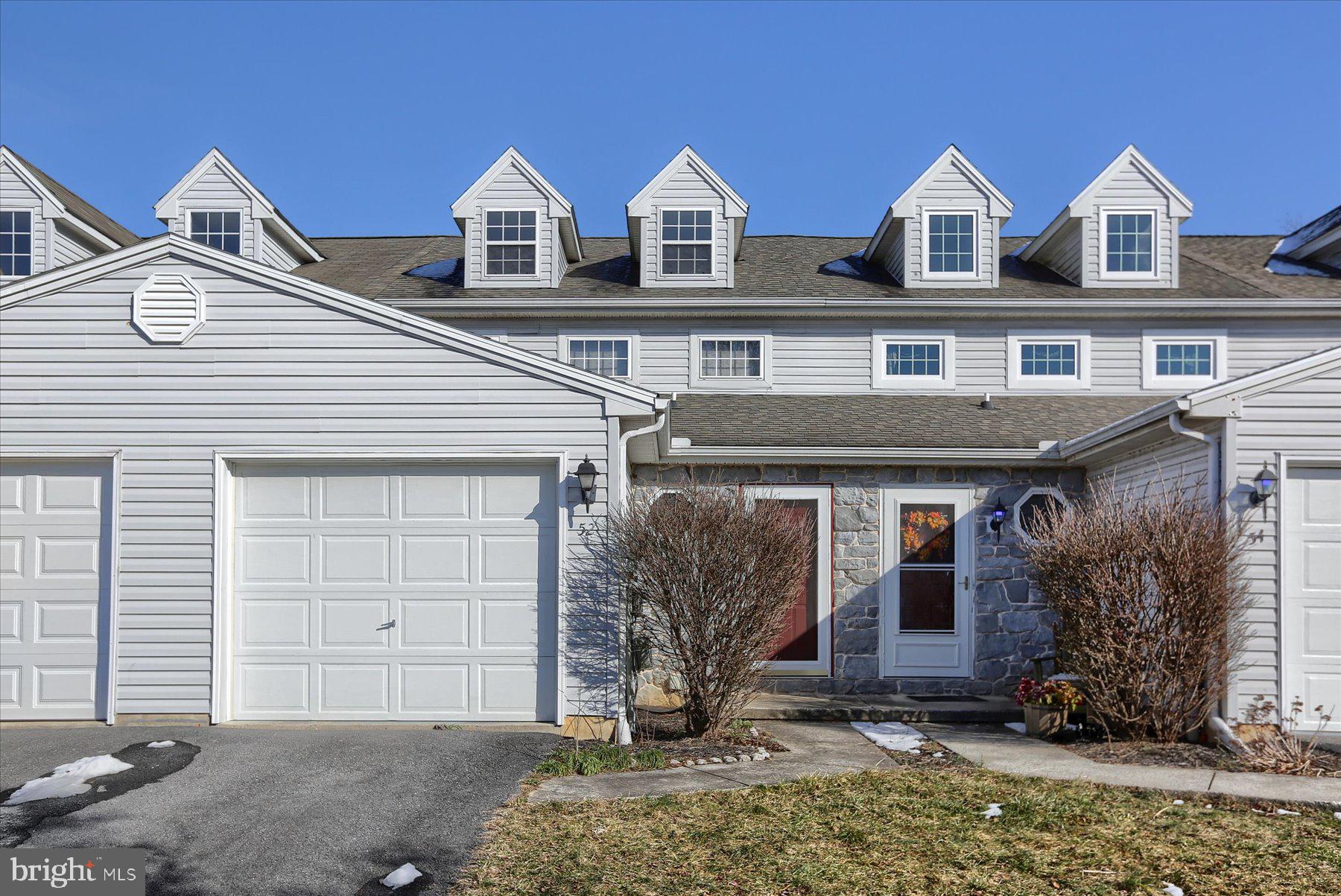 SOUTHFIELD CROSSING - Residential