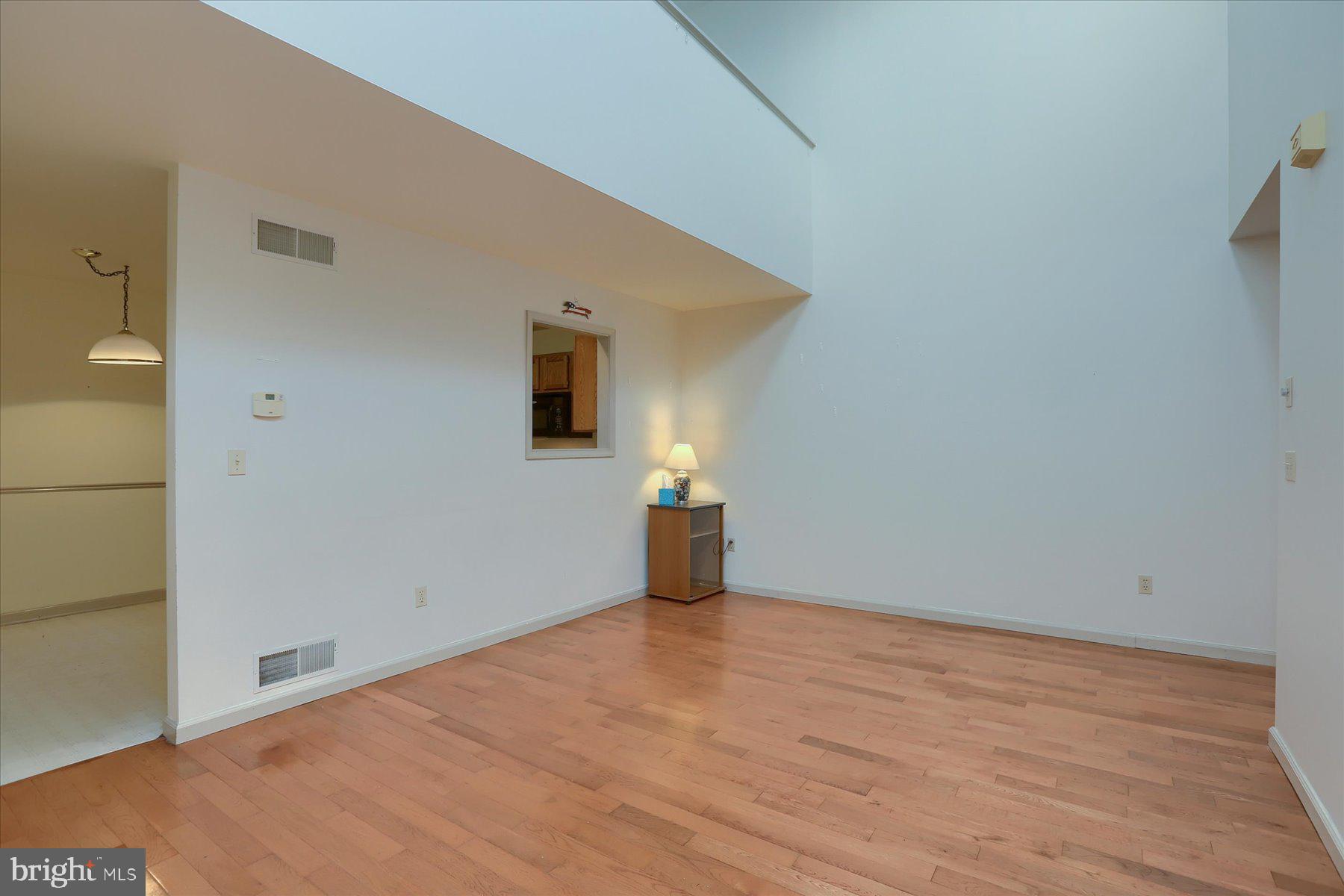 SOUTHFIELD CROSSING - Residential