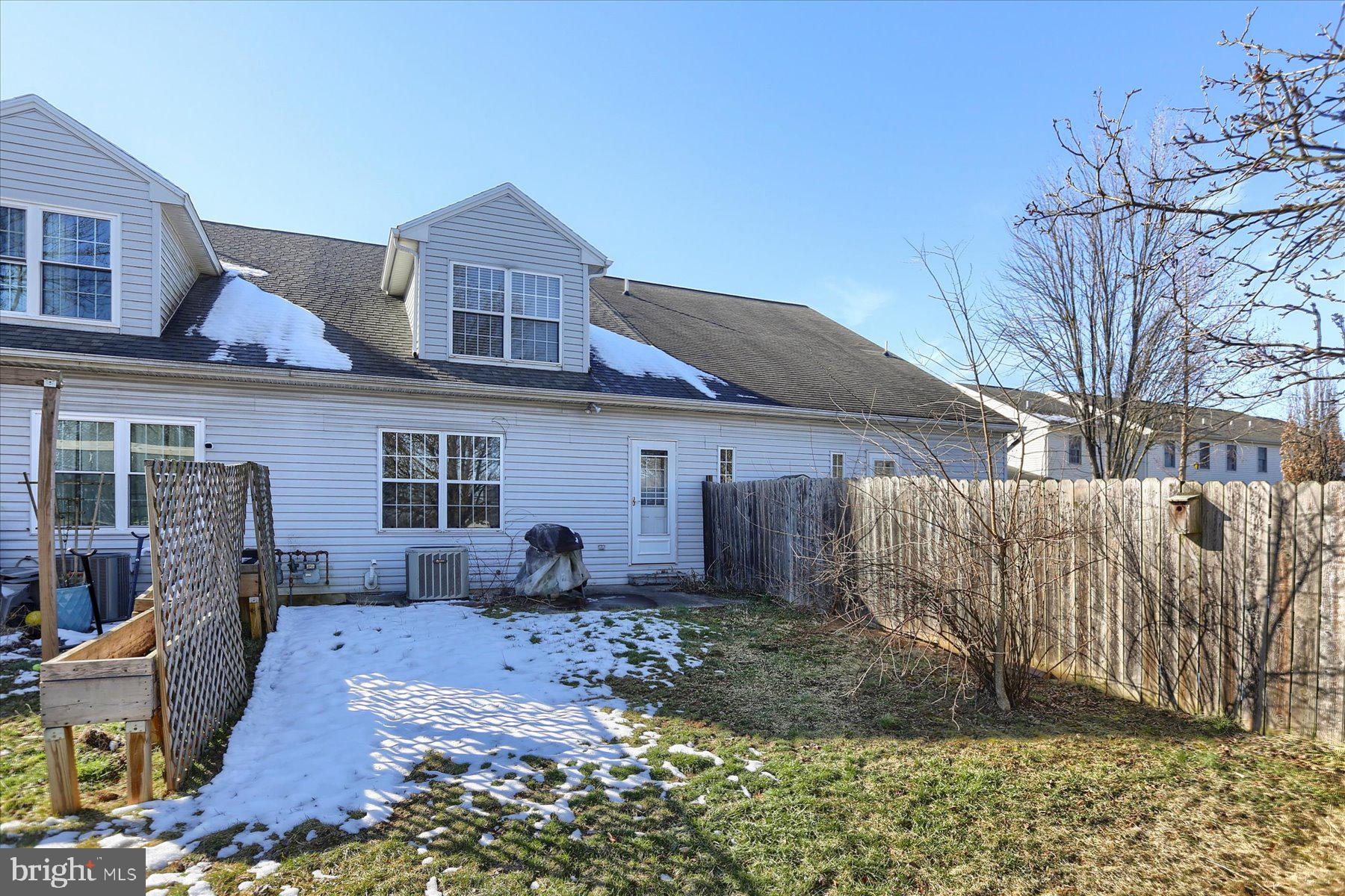 SOUTHFIELD CROSSING - Residential