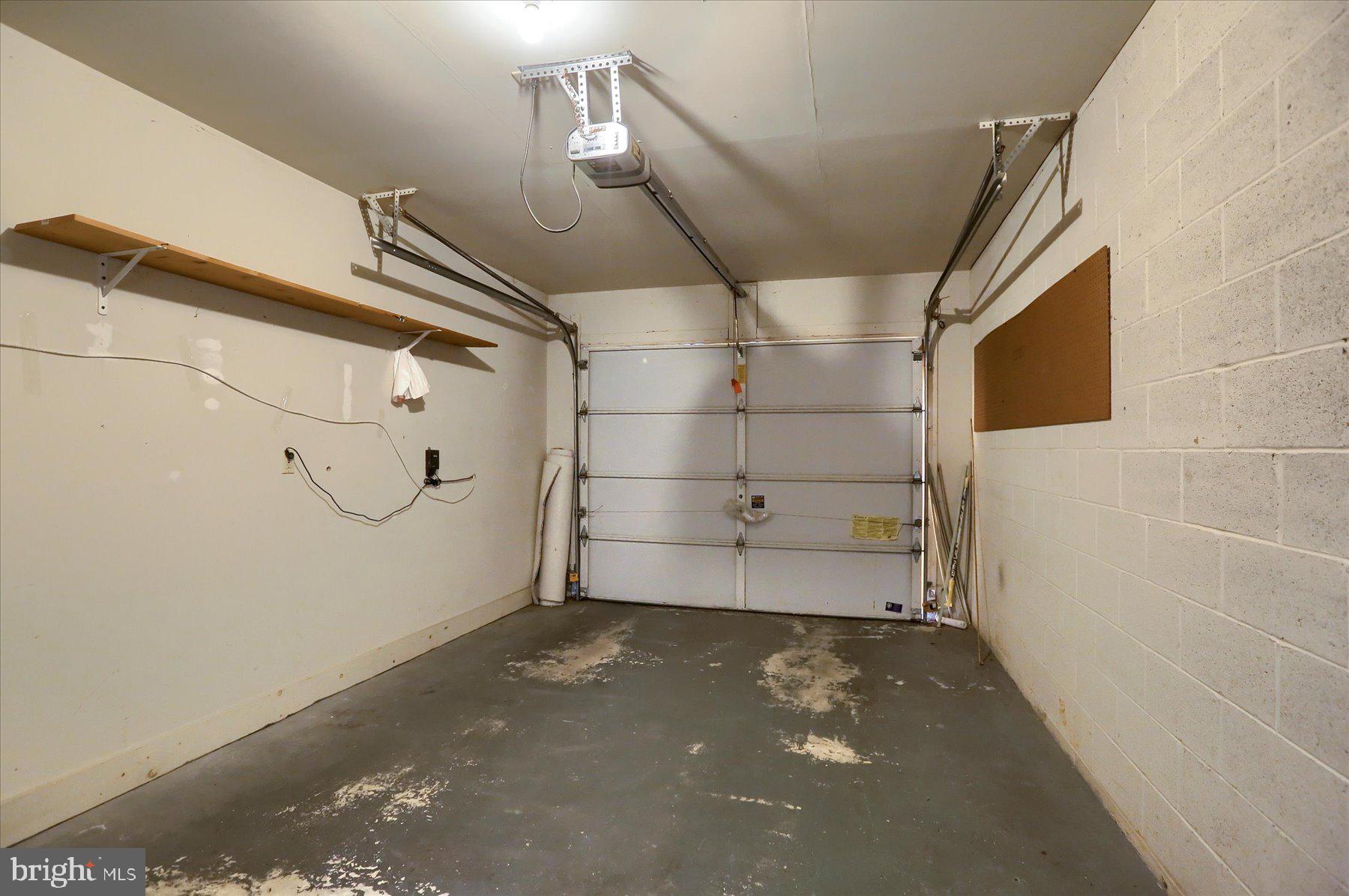 SOUTHFIELD CROSSING - Residential