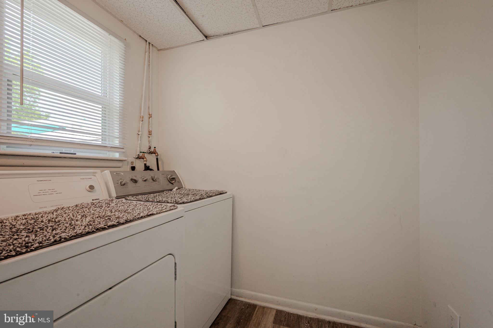 GLENDALE - Residential