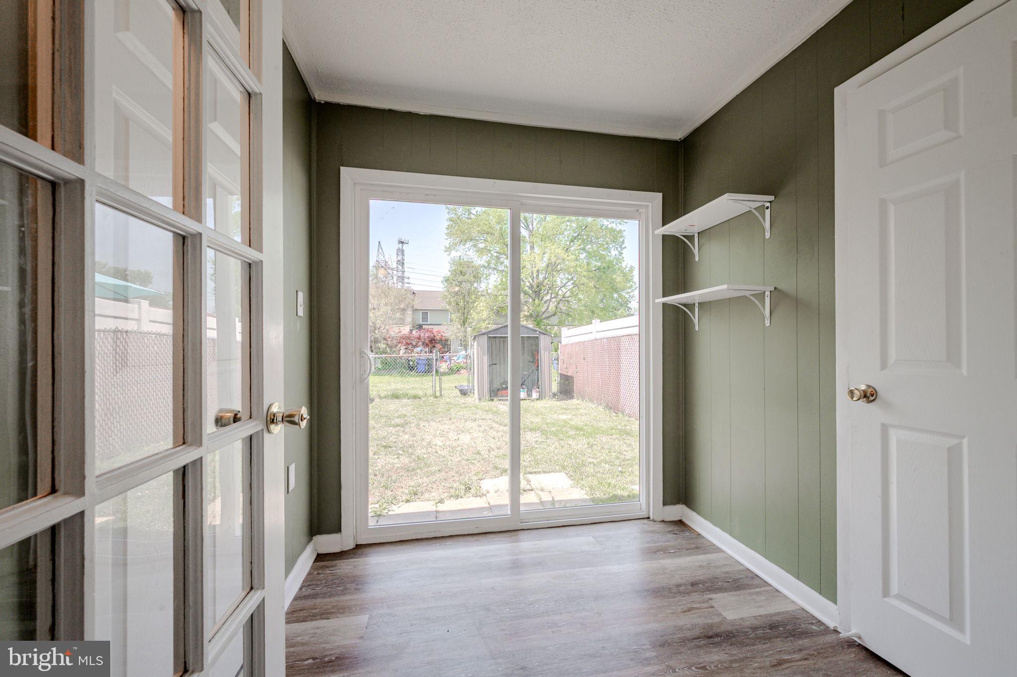 GLENDALE - Residential