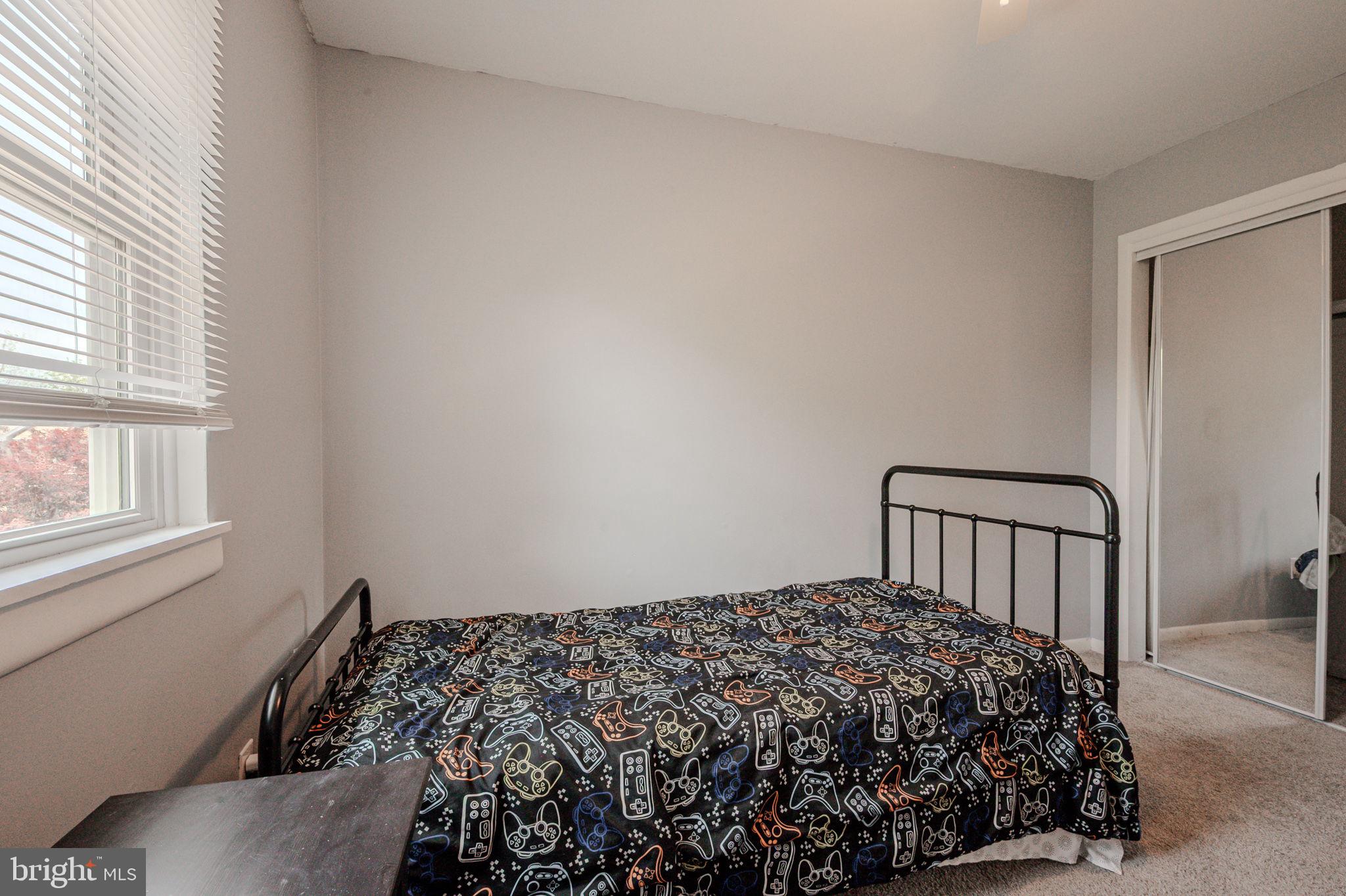 GLENDALE - Residential