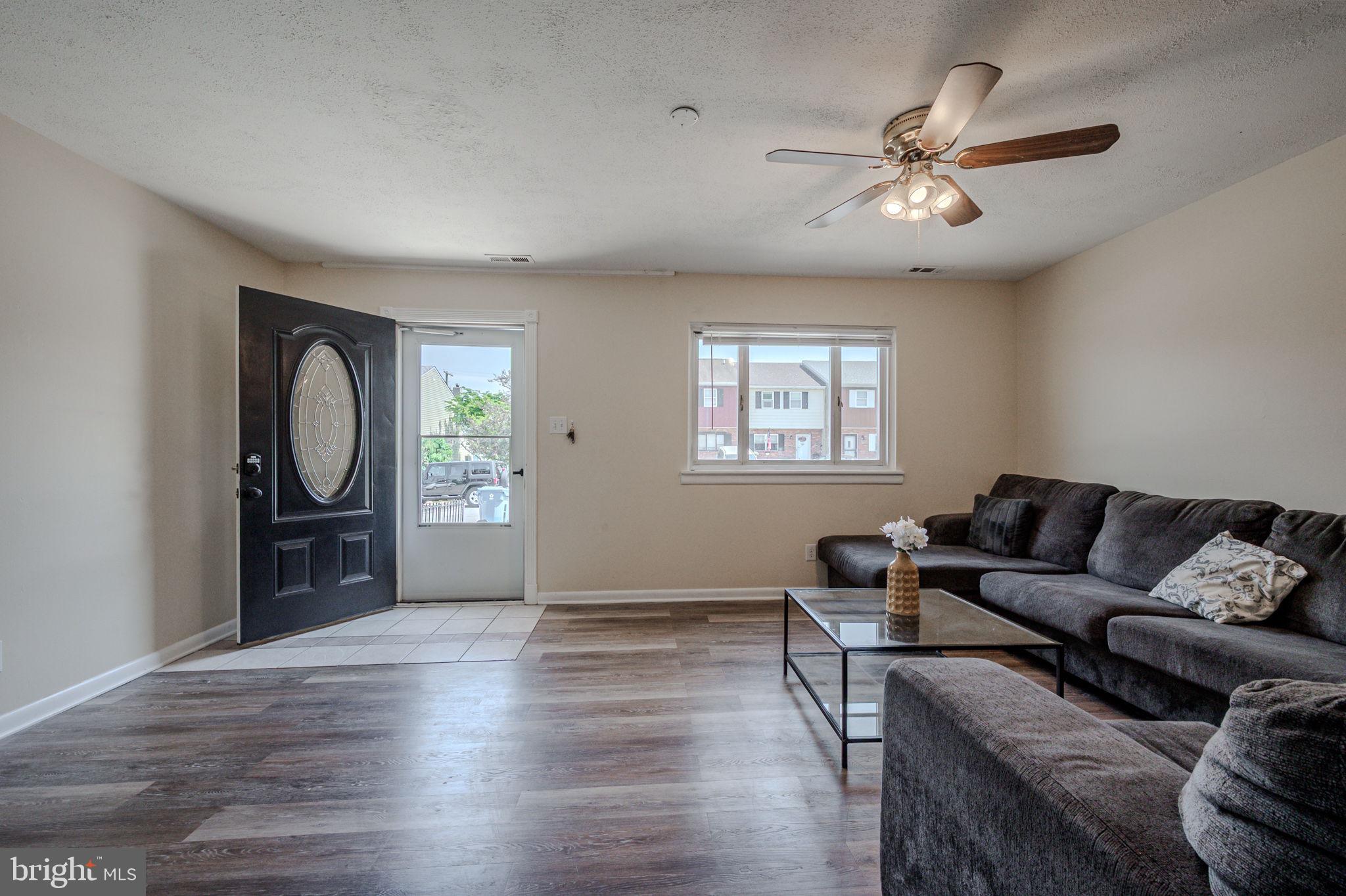 GLENDALE - Residential