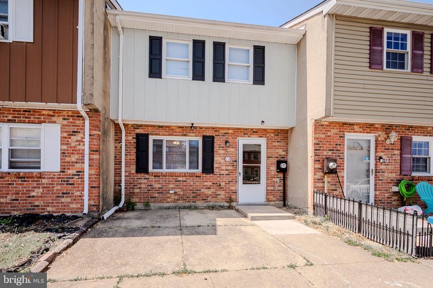 OFFER UPDATE:  The Seller request that Best and Final offers be submitted via PDF by Tuesday Evening for Review and decision by Wednesday Evening.  Thank you All for your interest and Good Luck

Welcome to 14 Edward Ct, located in the community of Glendale less than a mile to all your shopping and dining desires.  Don't let the exterior fool you; this interior townhouse surprises you as soon as you enter the front door into the spacious living room,  that leads down the hall to the dining room and kitchen which has antique finished cabinets and granite counter tops.  Pass through the dining room into the bonus room that opens to the laundry room and slider to the backyard that includes a good sized shed.  There is also two closets and a half bathroom on this level.  Upstairs has three bedrooms including the master which boast 2 windows for loads of natural light and  2 closets that have mirrored sliding doors. The full bath has a barn door and glass enclosed shower/tub.  The home has been converted from oil heat to electric heat.