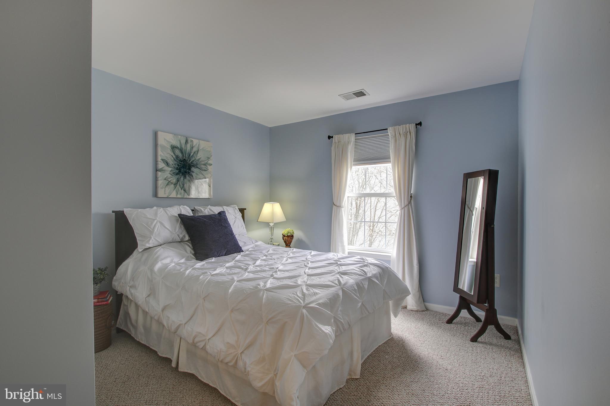 GREAT FALLS CHASE - Residential