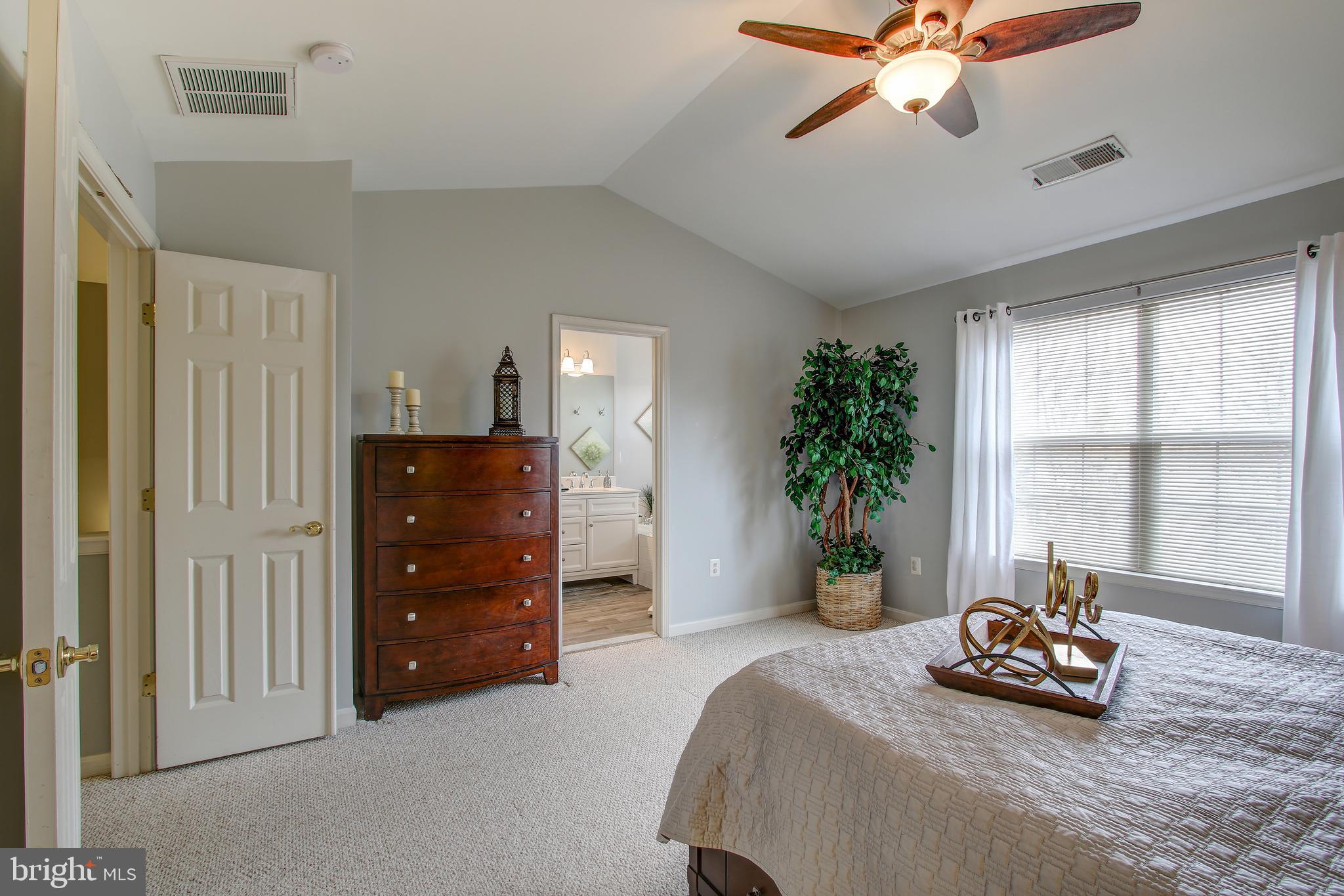 GREAT FALLS CHASE - Residential