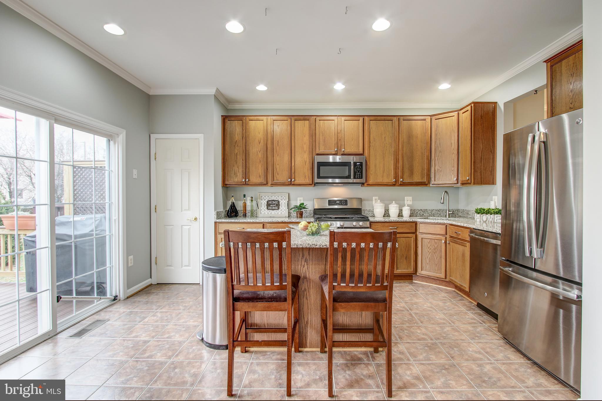 GREAT FALLS CHASE - Residential