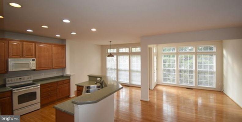 DENTON TERRACE - Residential Lease