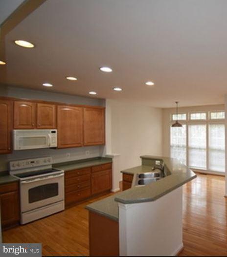 DENTON TERRACE - Residential Lease