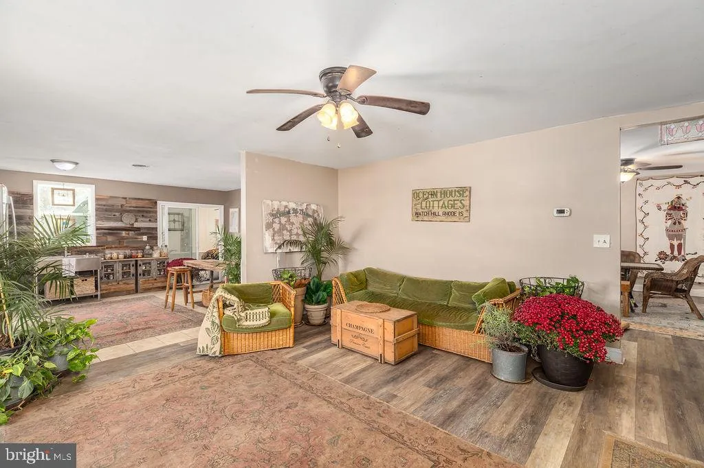 Selbyville, Delaware 19975, United States, 5 Bedrooms Bedrooms, ,3 BathroomsBathrooms,Residential,Coming Soon,223614