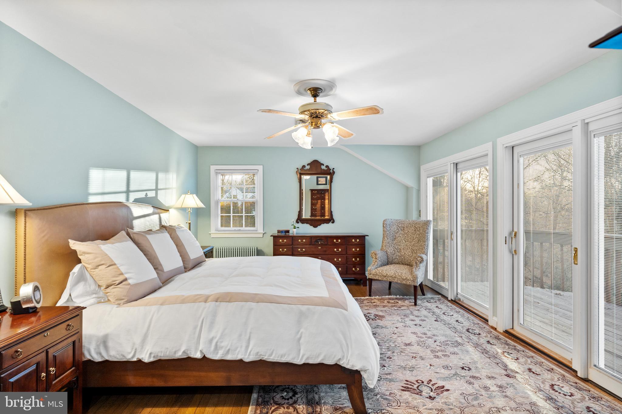 BURNT MILLS HILLS - Residential