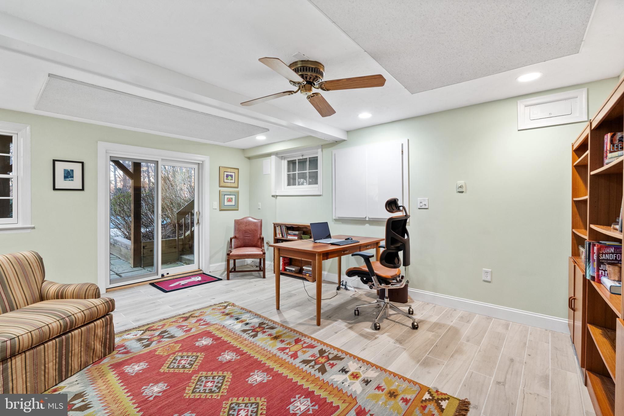 BURNT MILLS HILLS - Residential